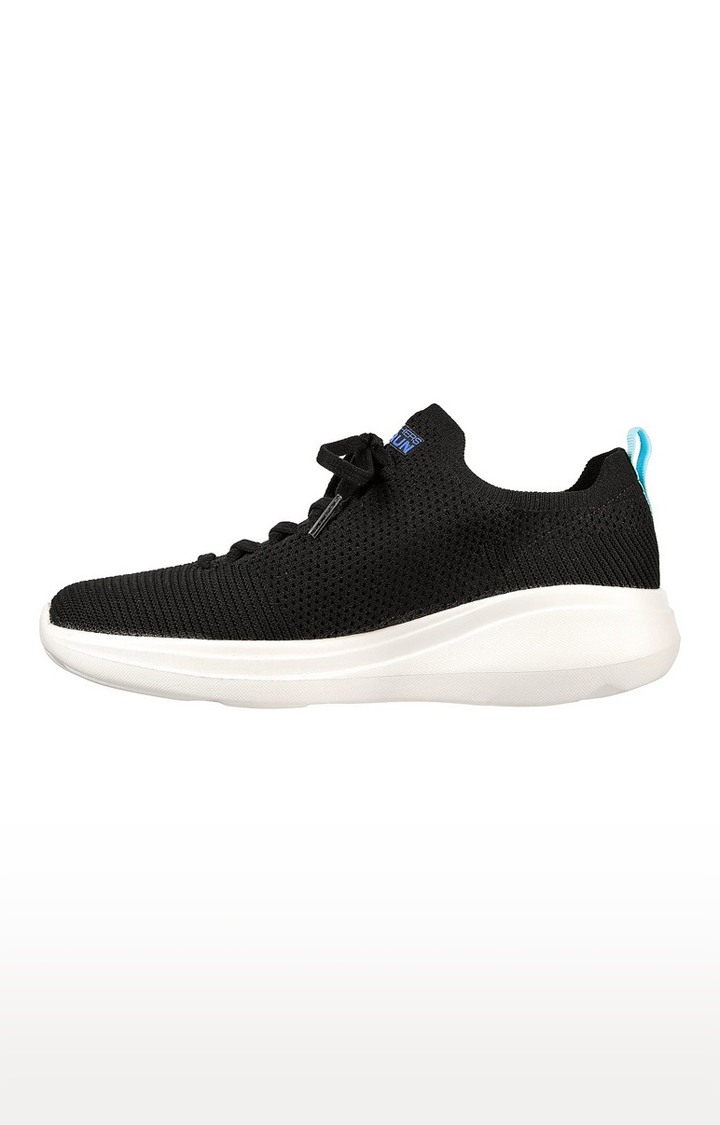 SKECHERS GO RUN FAST-BRISK DAY PERFORM SHOE