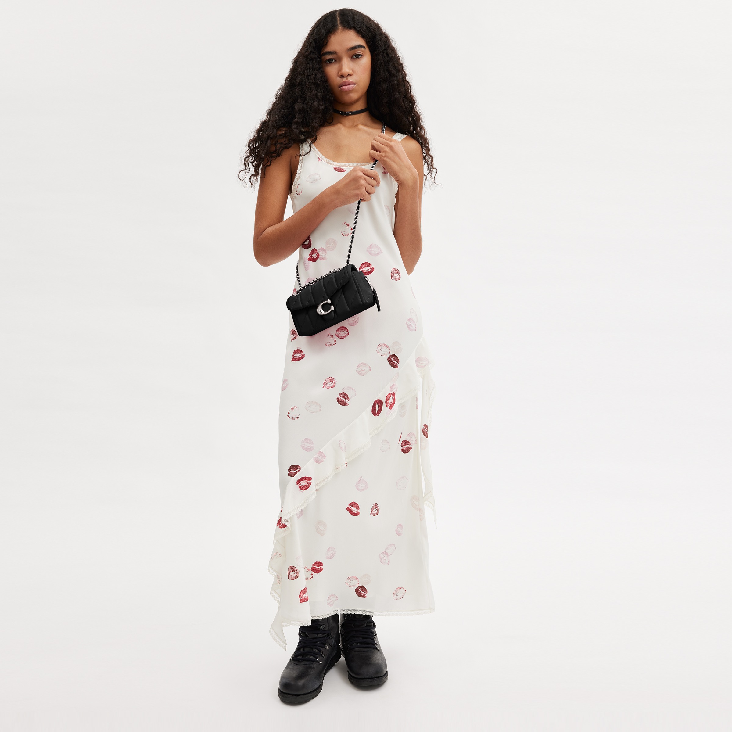 Tabby Shoulder Bag 20 With Pillow Quilting