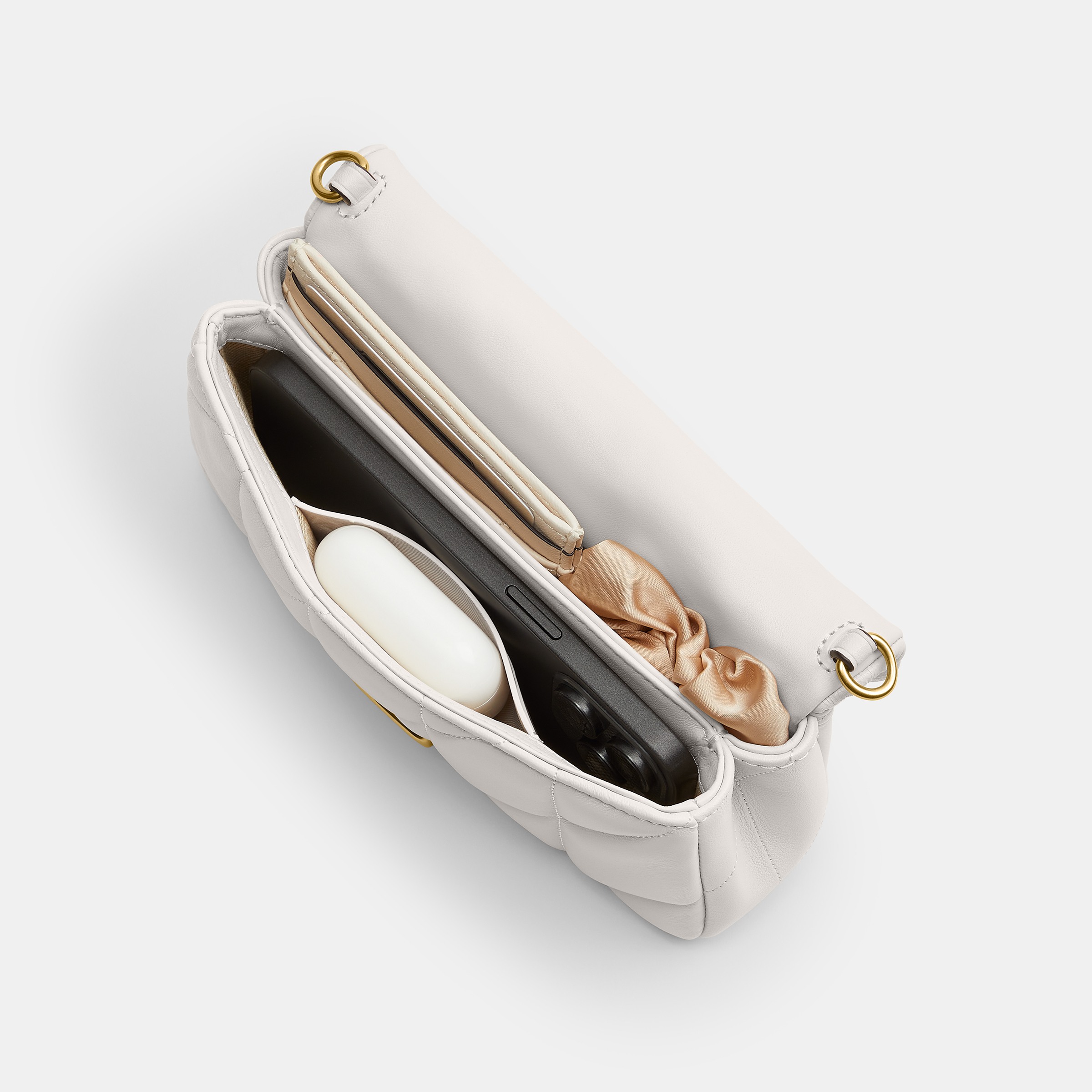 Tabby Chain Crossbody 19 with Quilting