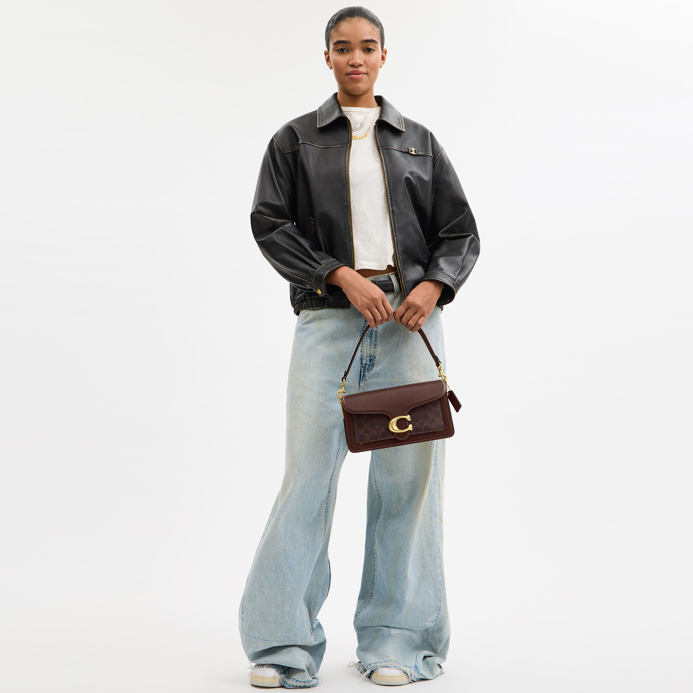 Tabby Shoulder Bag 26 In Signature Canvas