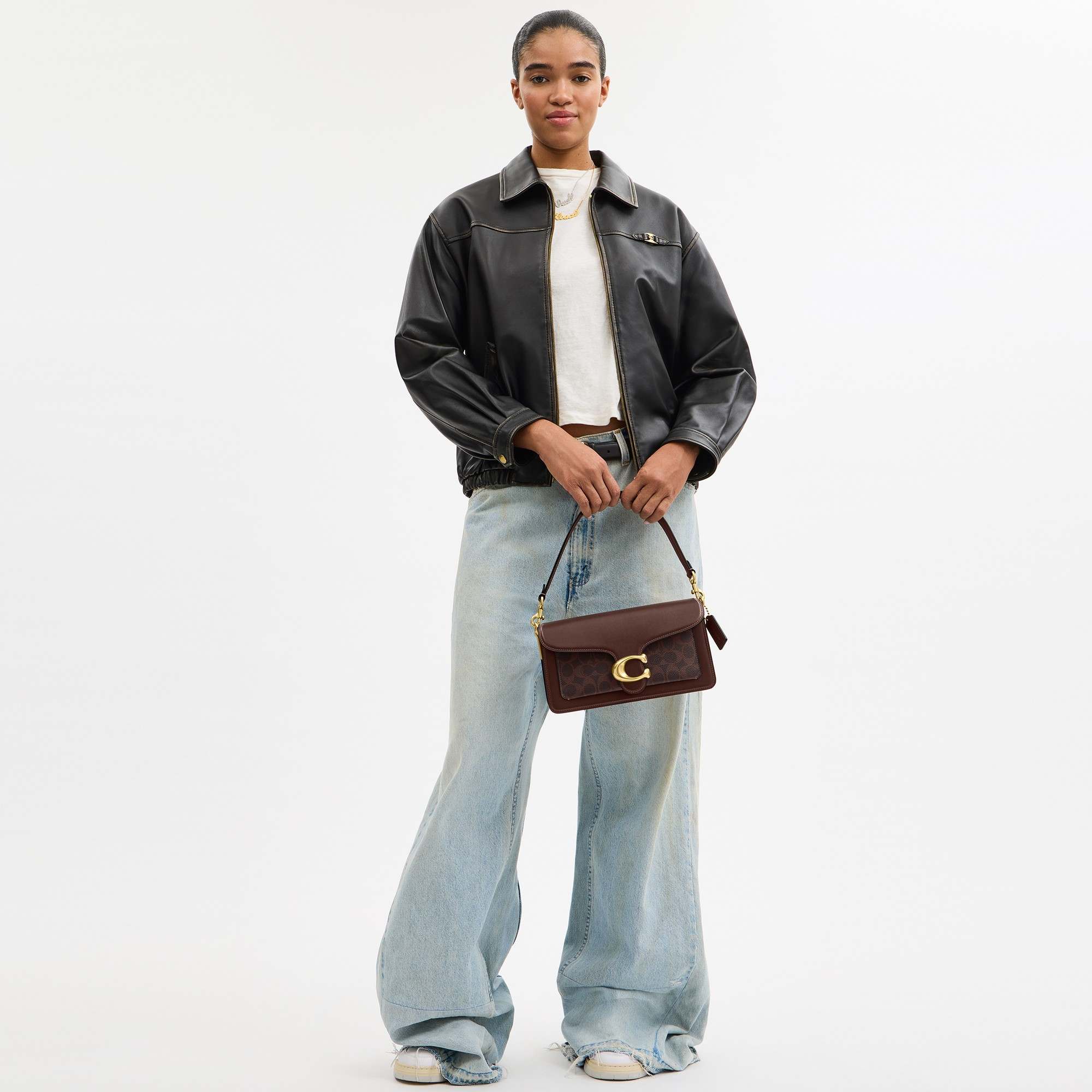Tabby Shoulder Bag 26 In Signature Canvas