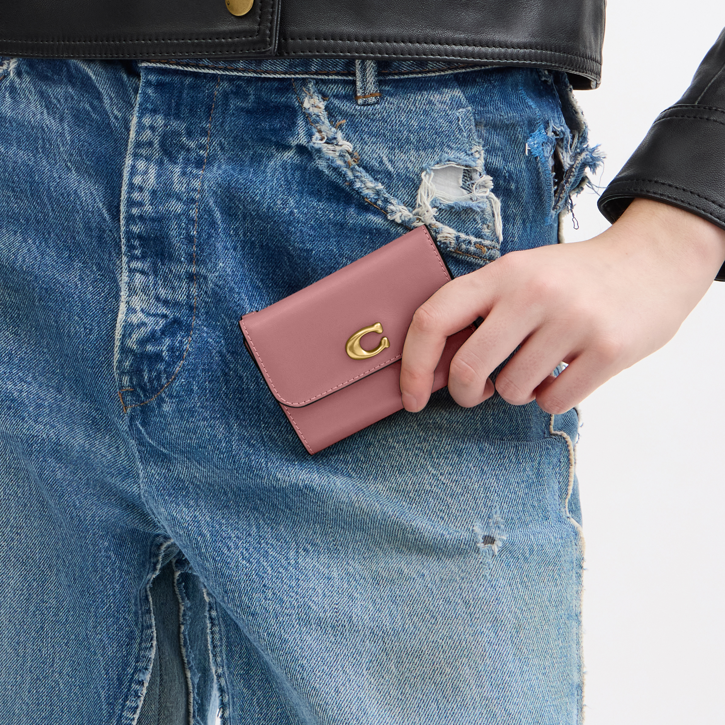 Essential Card Holder Wallet