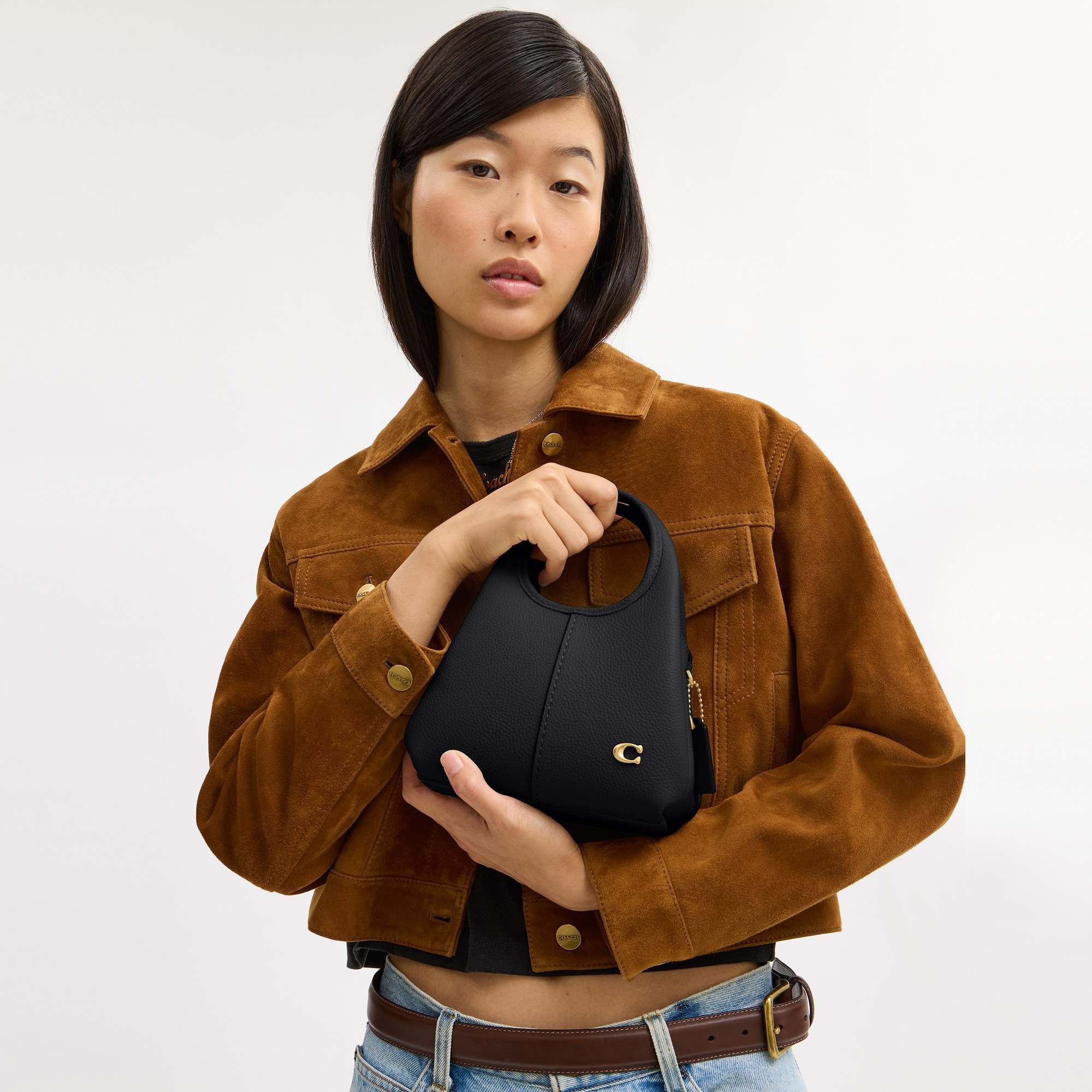Iconic Lana Shoulder Bag 19 Luxury Item | Coach South Africa