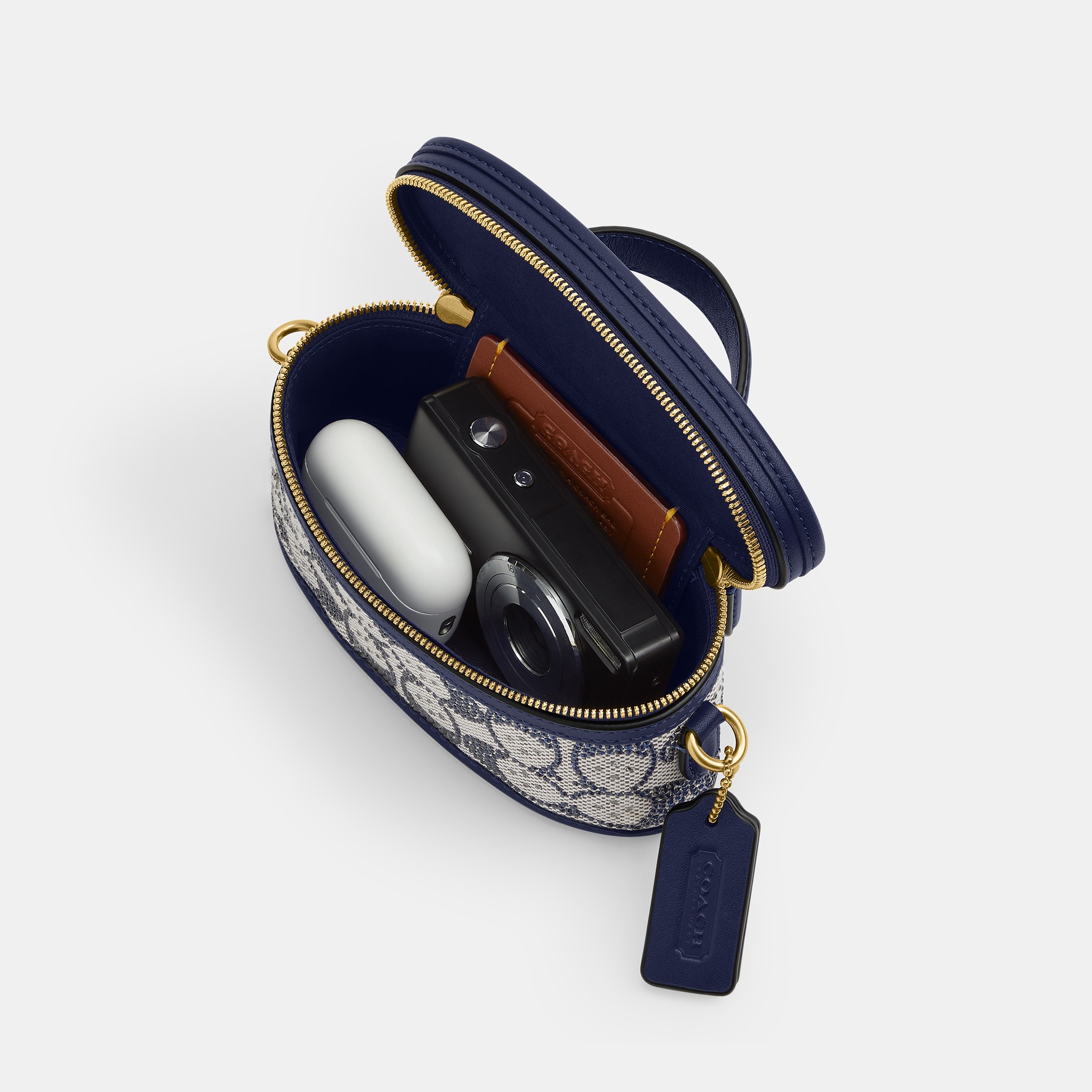 Trail Bag 15 In Crystal Signature Jacquard