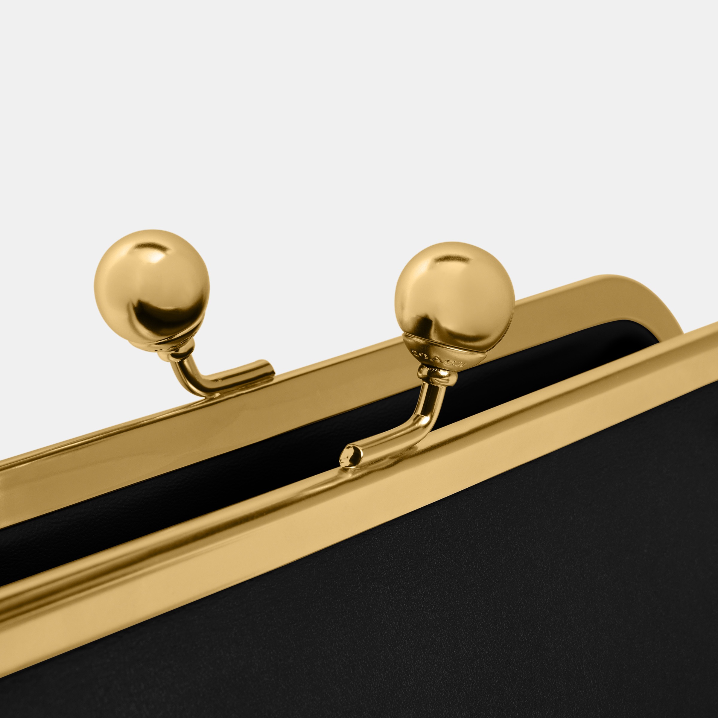 Kisslock Frame Bag 30