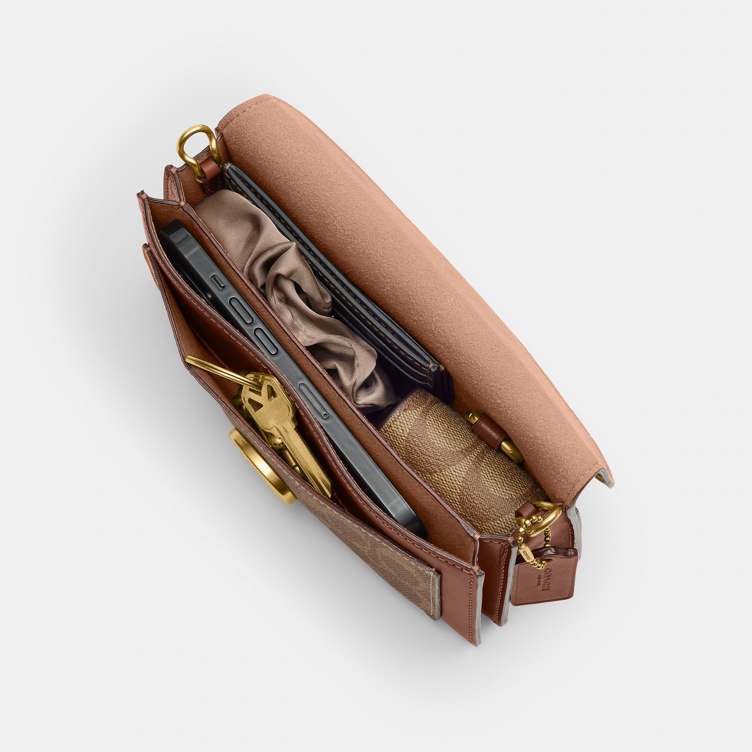 Tabby Chain Crossbody Bag 19 In Signature UpcraftedLeather