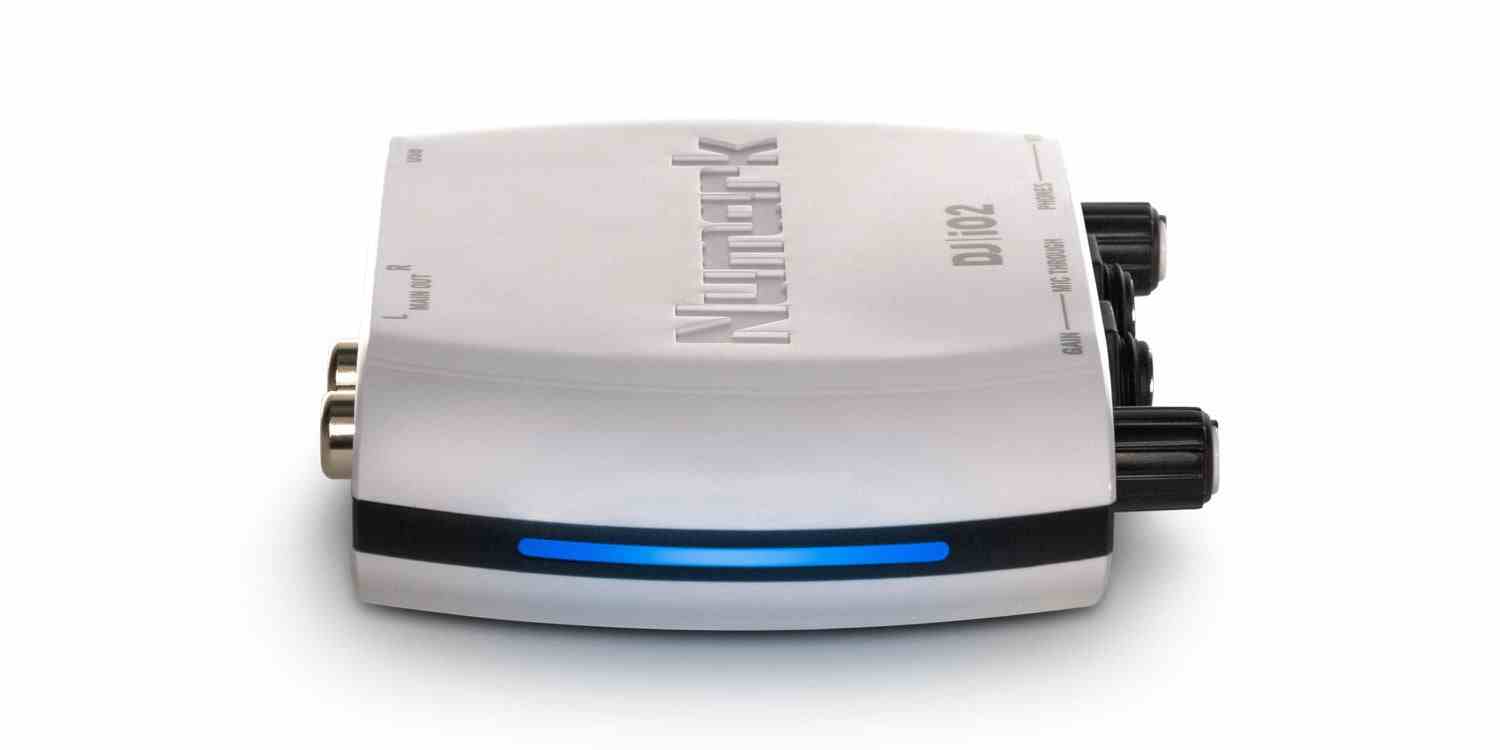 Numark DJ Io 2 USB DJ Audio Interface with Mic Input 4