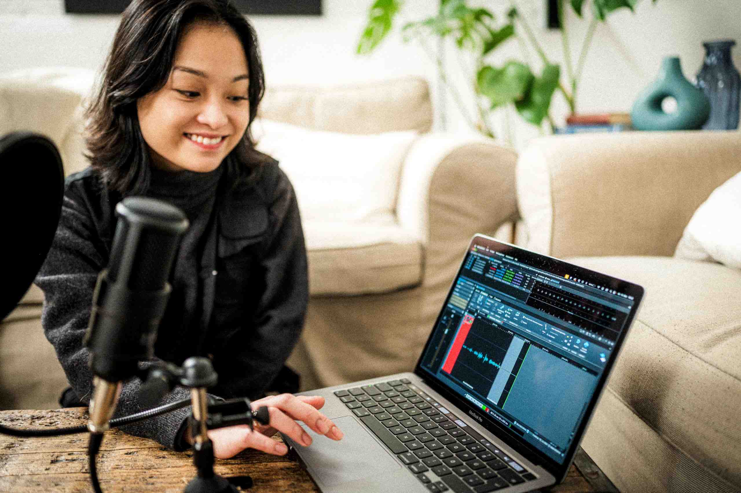 Steinberg IXO12 واجهة صوتية USB-C بمدخلين ومخرجين مع Loopback 4