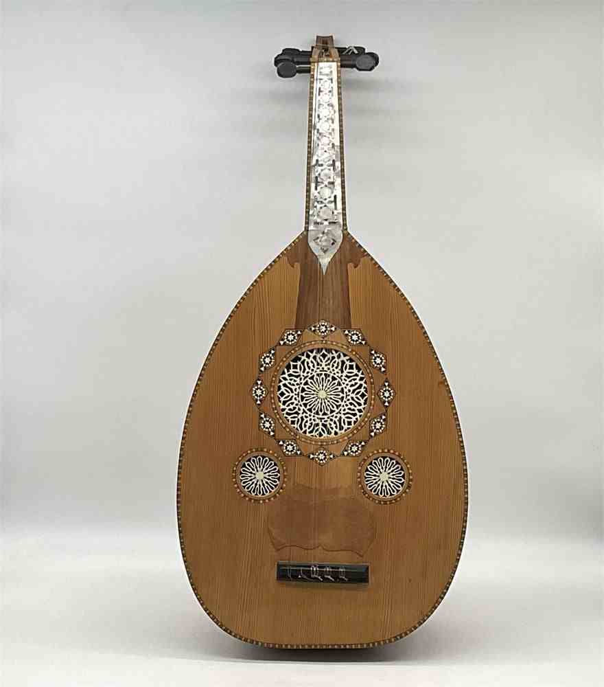 Zeryab 3 Handcrafted Iraqi-Style Oud with Cedar Top & Mahogany Bowl, 11-String 9
