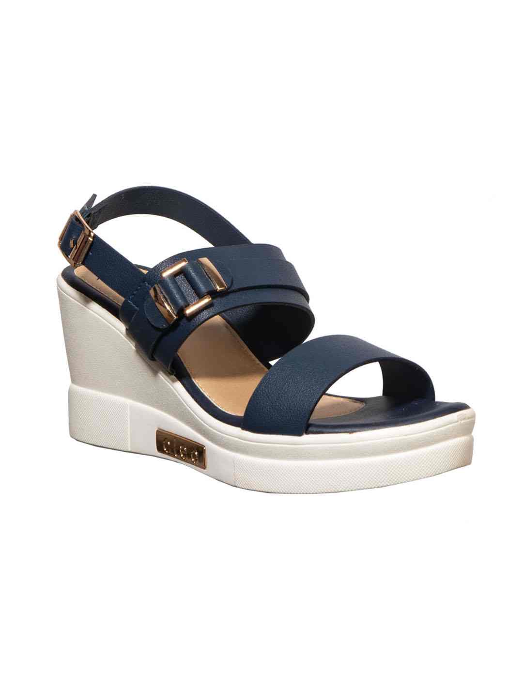 Wrangler sandals 2025