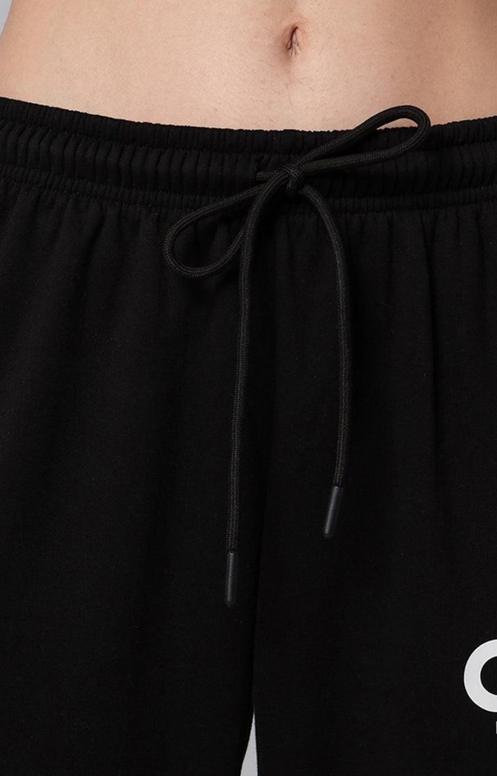 Women's Black Solid Trackpants