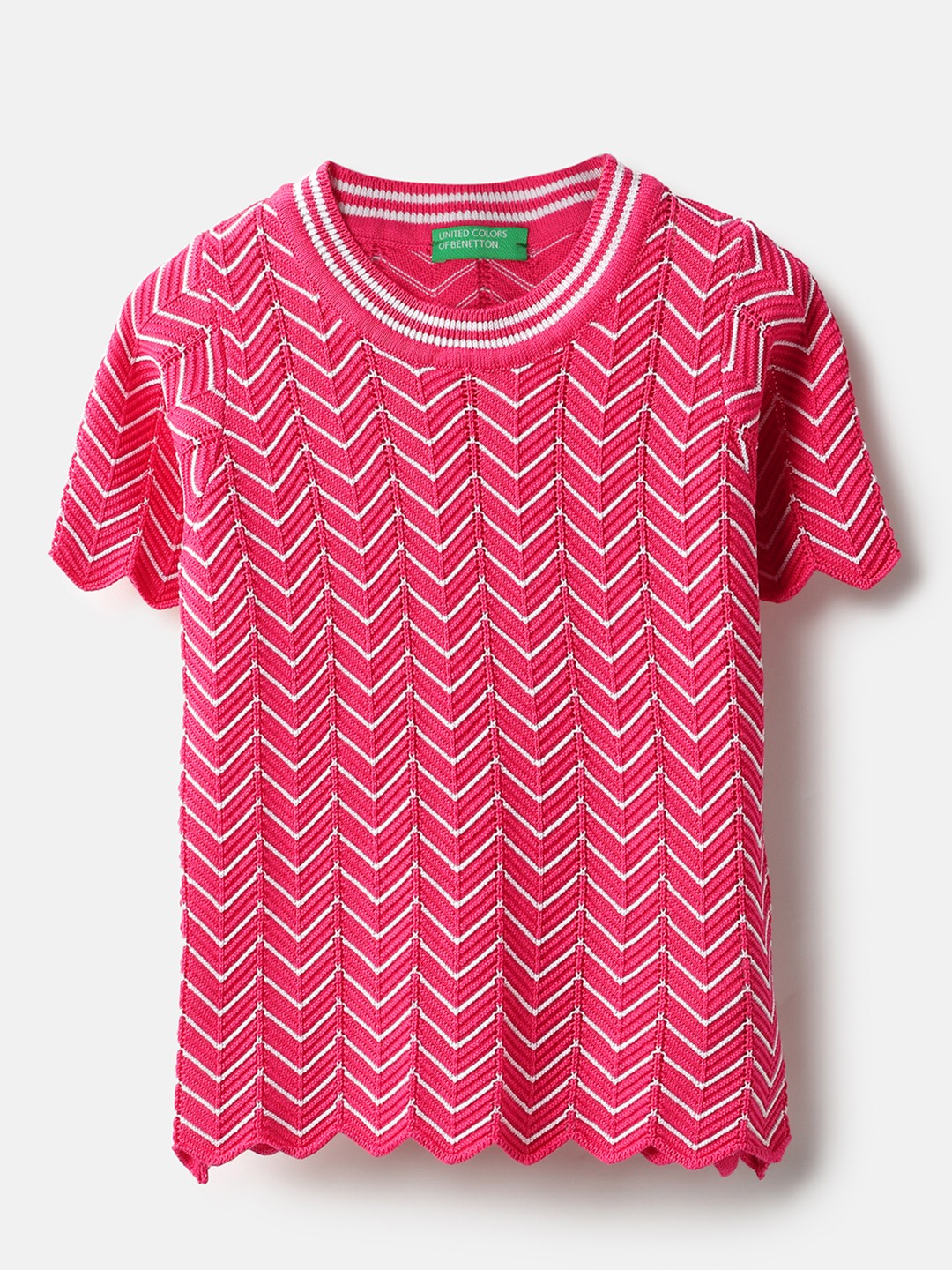 United Colors of Benetton Regular Fit Round Neck Chevron Textured Top