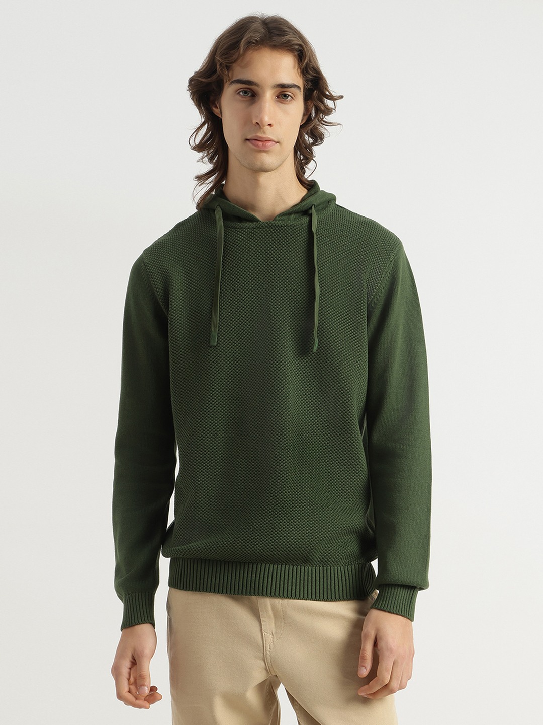 United Colors of Benetton Regular Fit Hooded Neck Solid Pique Knit Tricot Sweatshirt