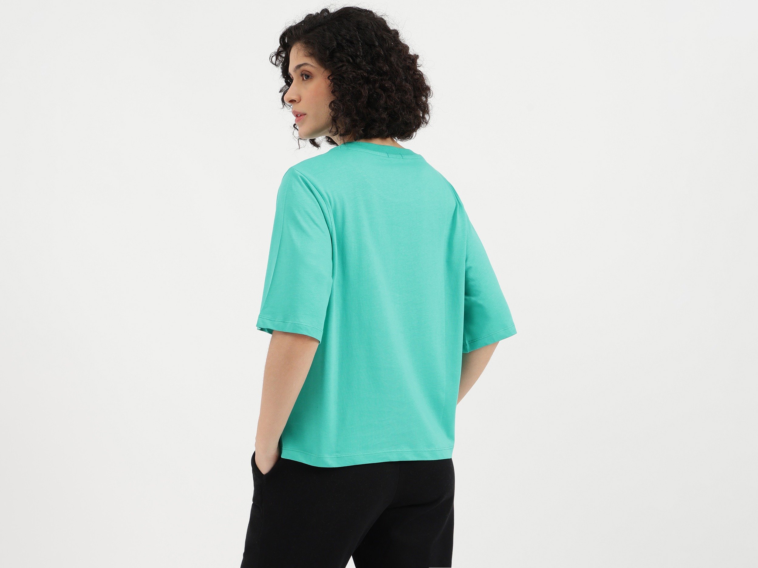 United Colors of Benetton Round Neck Solid Plutch Logo T-Shirt