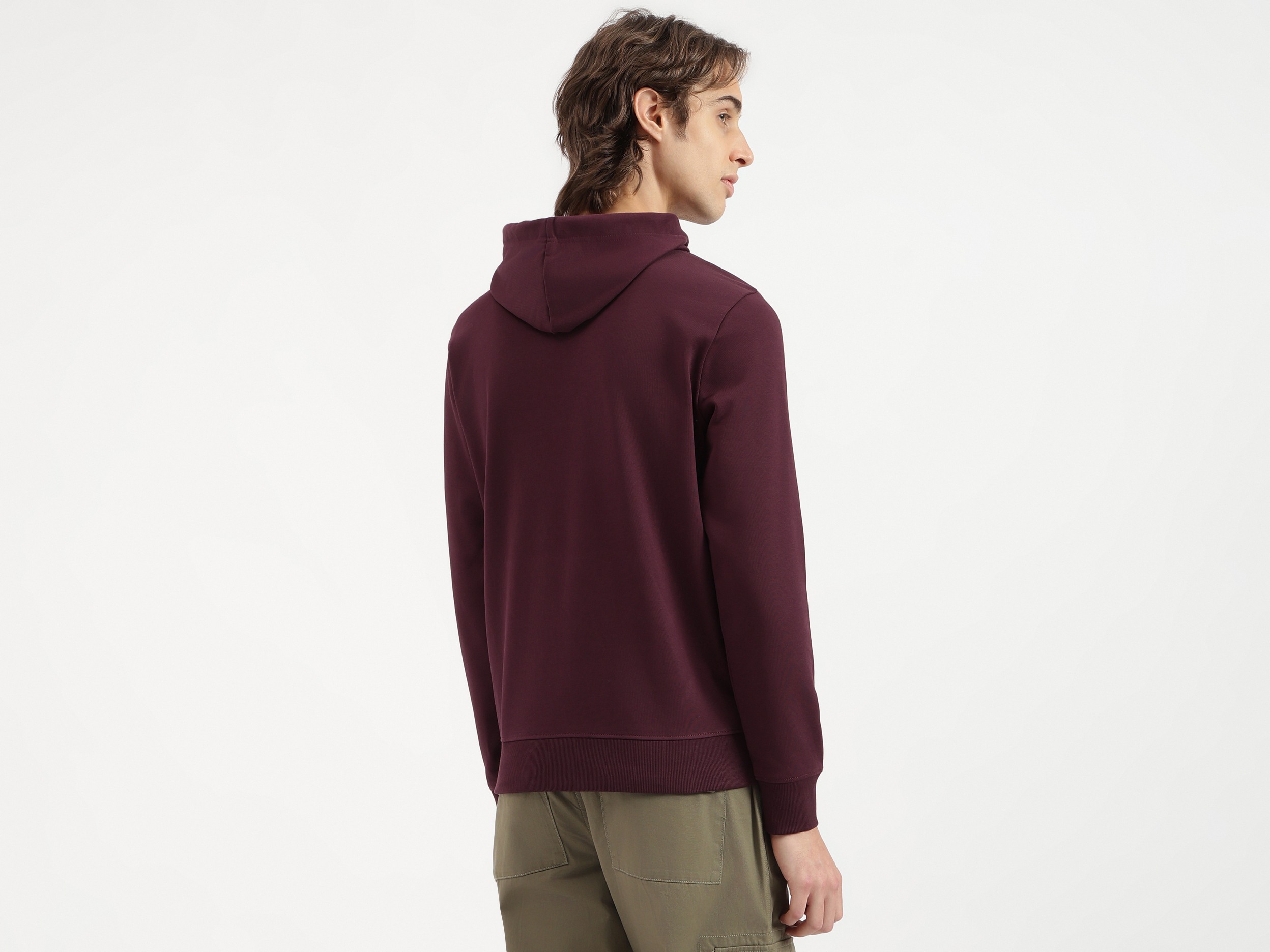 United Colors of Benetton Regular Fit Hooded Neck Typography Fabric Transfer Terry Sweatshirt