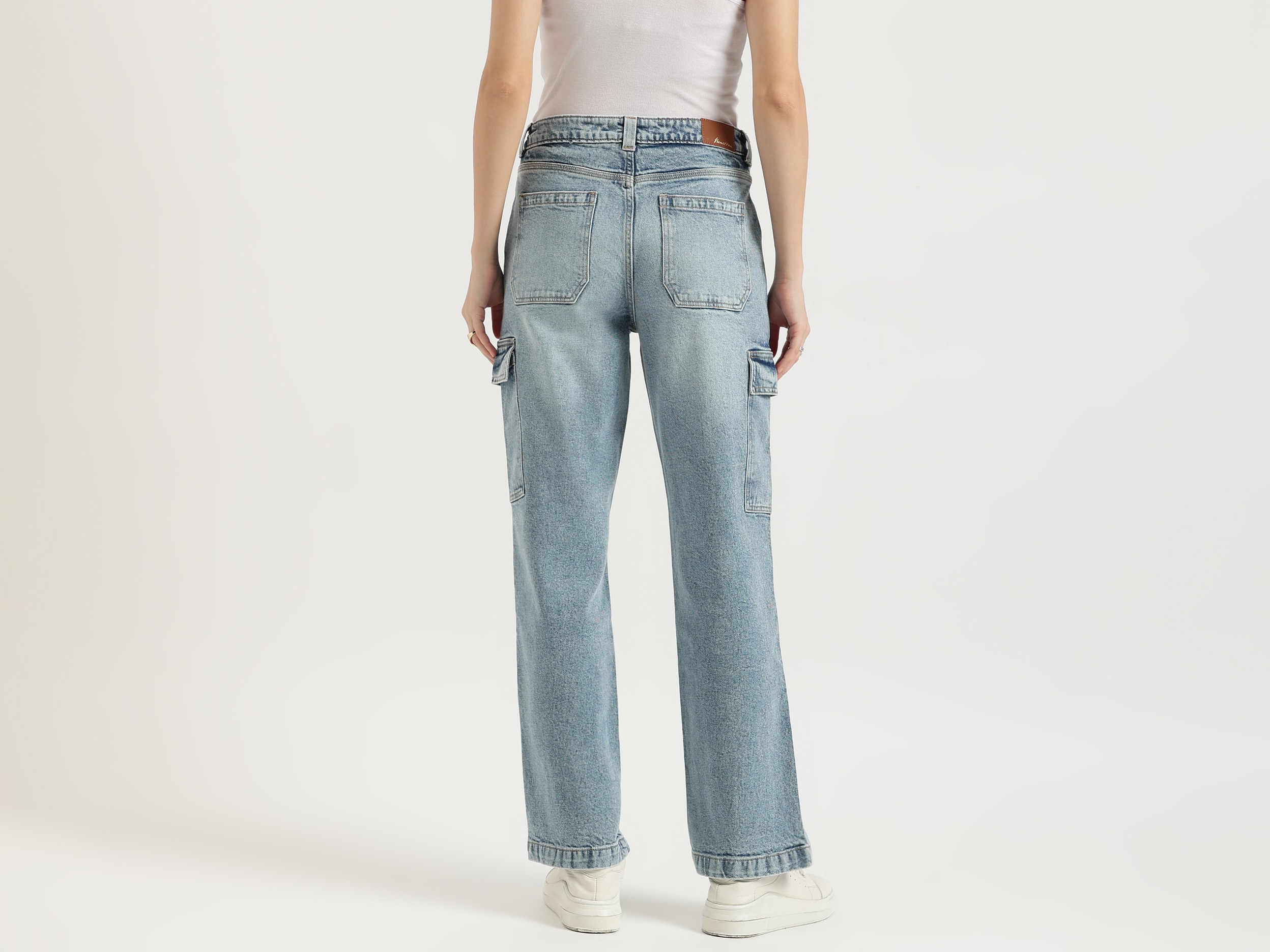 United Colors of Benetton Solid Straight Fit Utility Denim Jeans