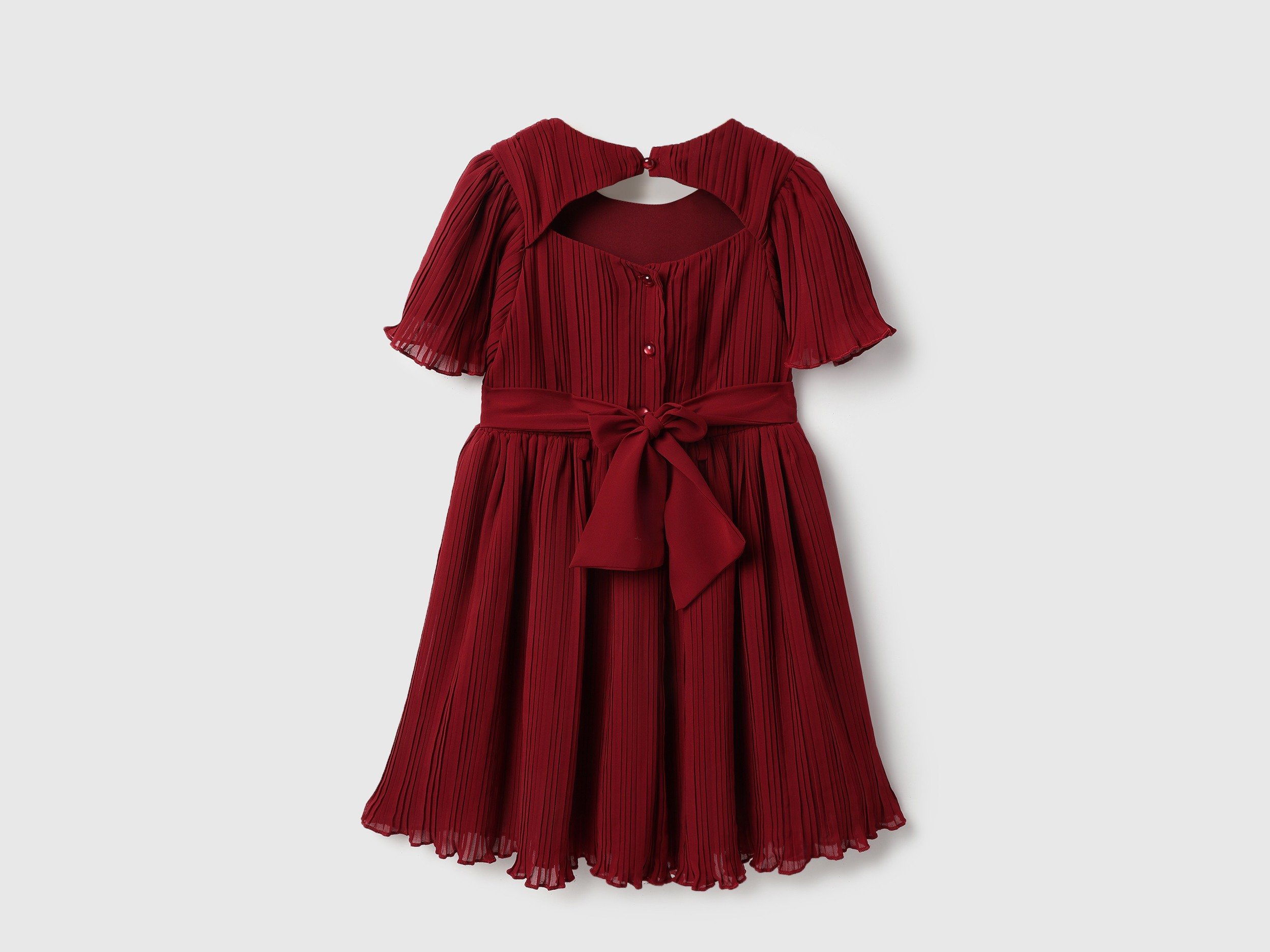 United Colors Of Benetton Regular Fit Round Neck Solid Perma Pleat Dress