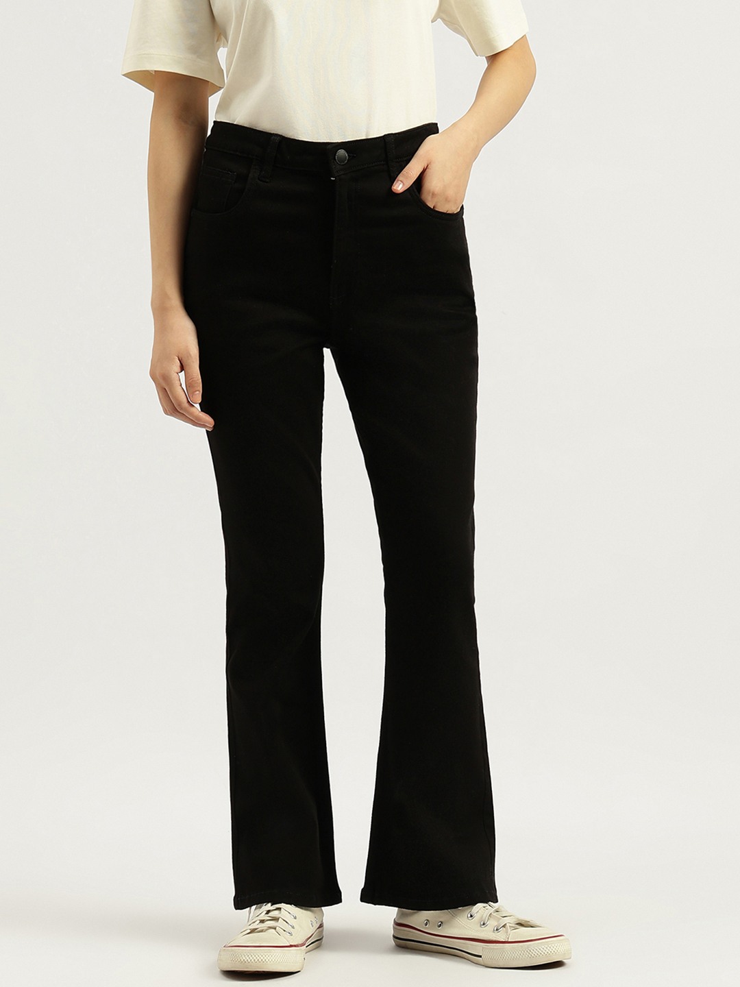 United Colors of Benetton Solid Boot-Leg Fit Jeans