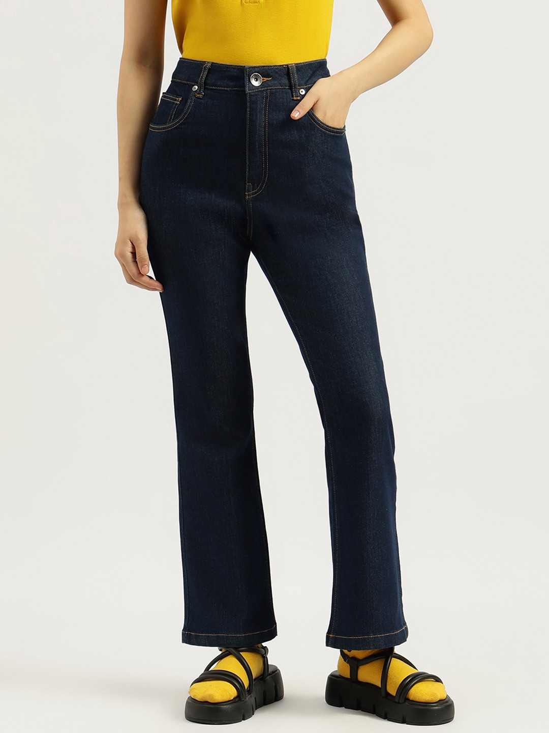 United Colors of Benetton Solid Boot-Leg Fit Jeans
