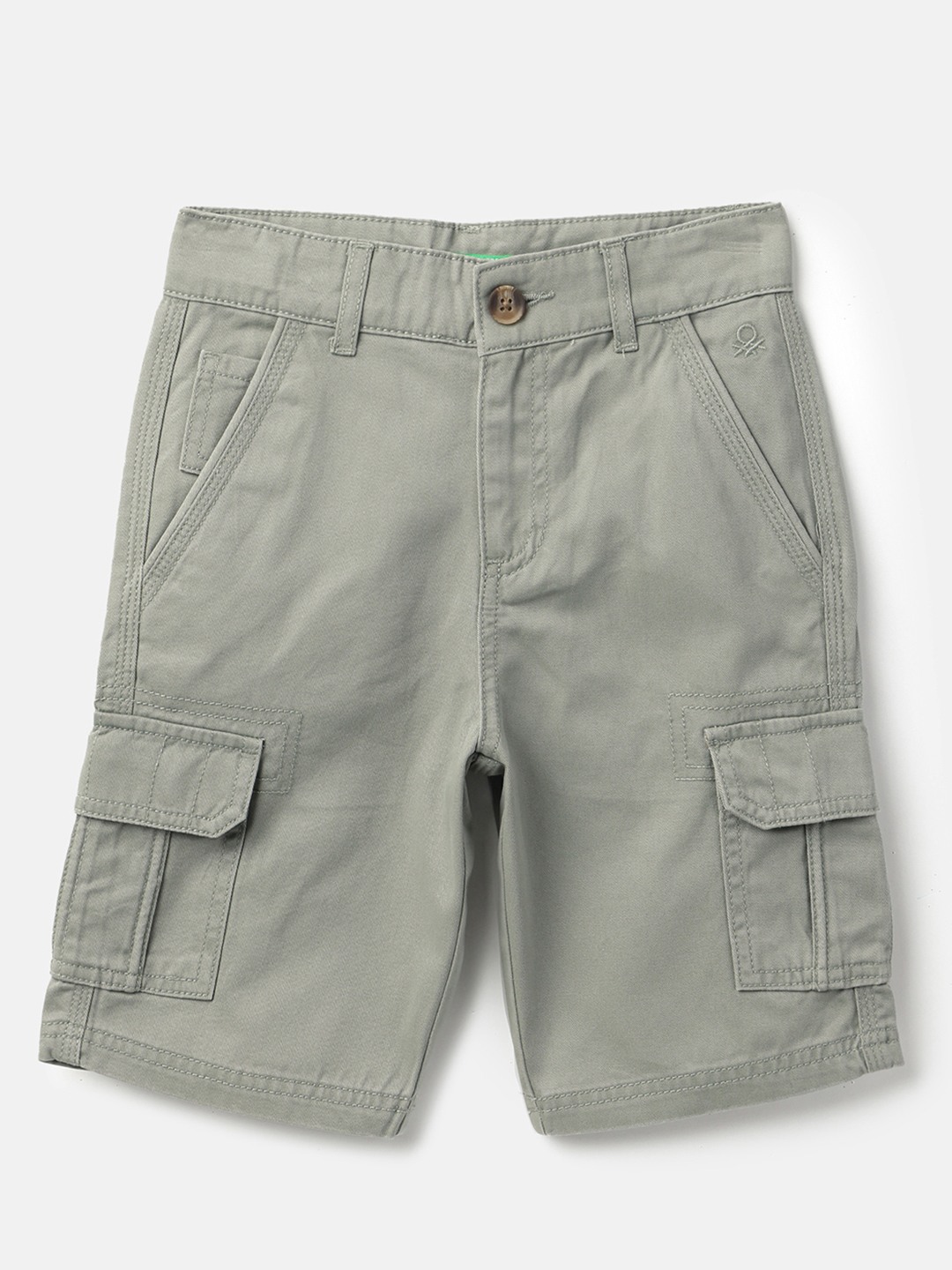 United Colors of Benetton Solid Regular Fit Triple Needle Piping Detail Cargo Shorts