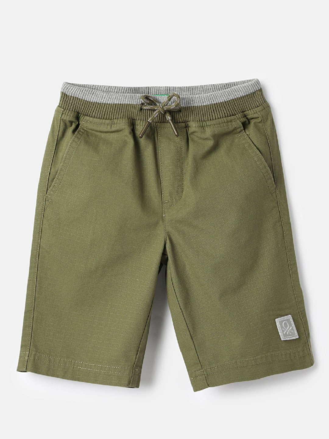 United Colors of Benetton Solid Regular Fit Ribstop Shorts