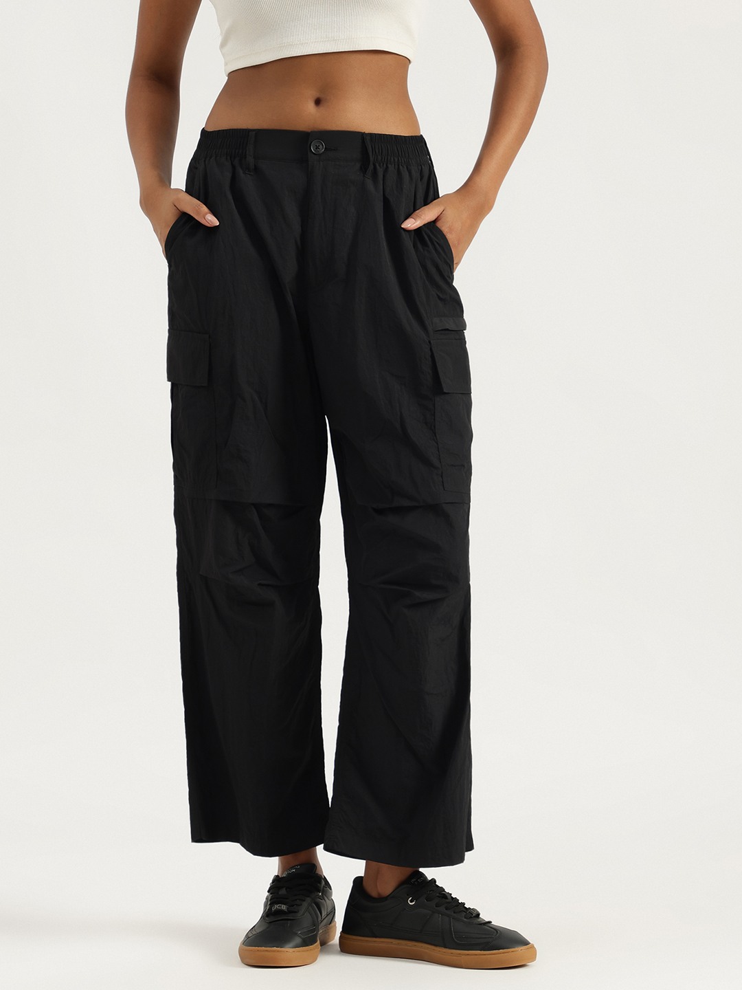 United Colors of Benetton Solid Utility Nylon Pants