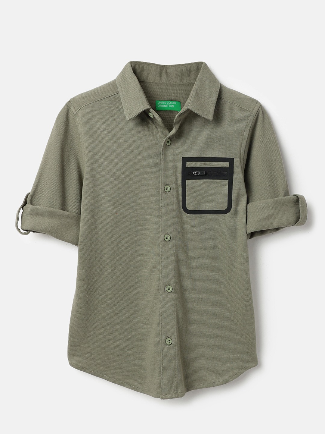 United Colors of Benetton Regular Fit Spread Collar Solid Seam Seal Detail Knit Shirt