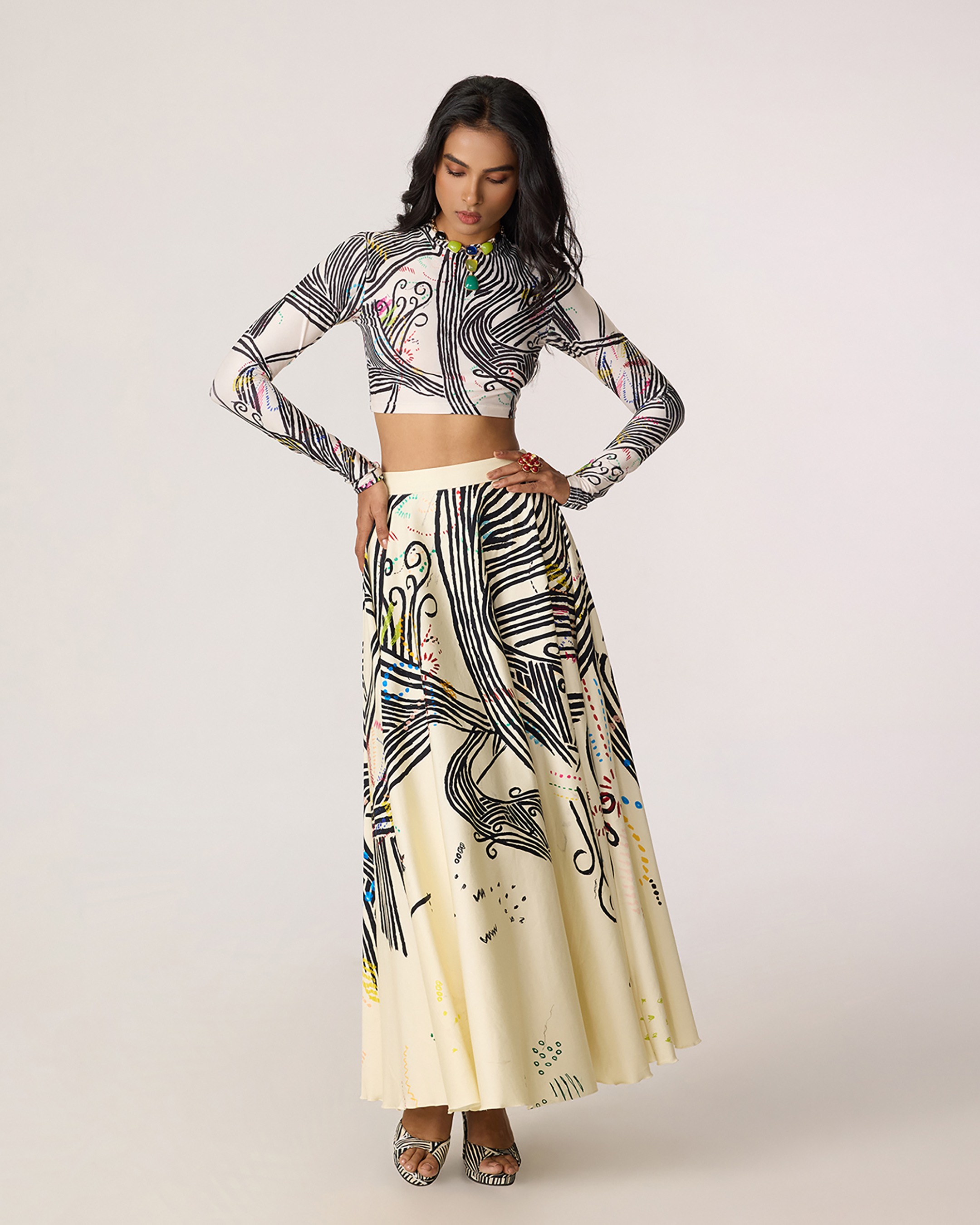 Dracy Skirt