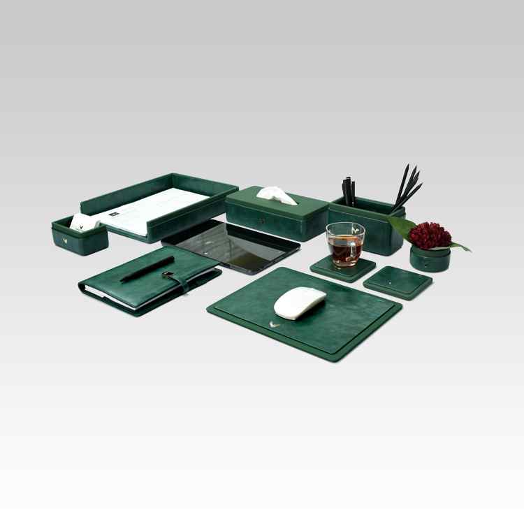 Desk Set | Light | SO8 | Moderno | Olive Green