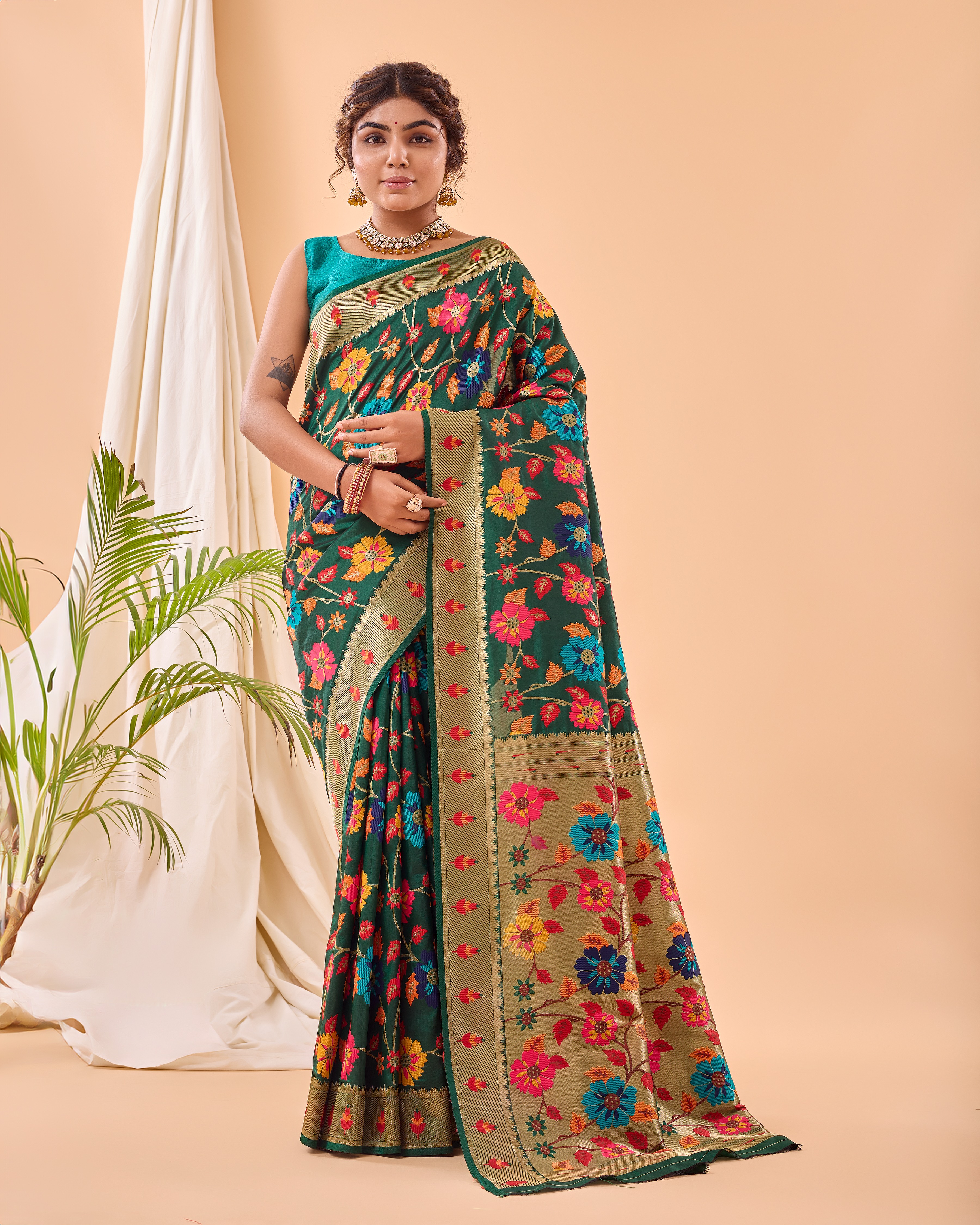 Tasarika Women Silk   Darkgreen Saree Radhika_Darkgreen 2