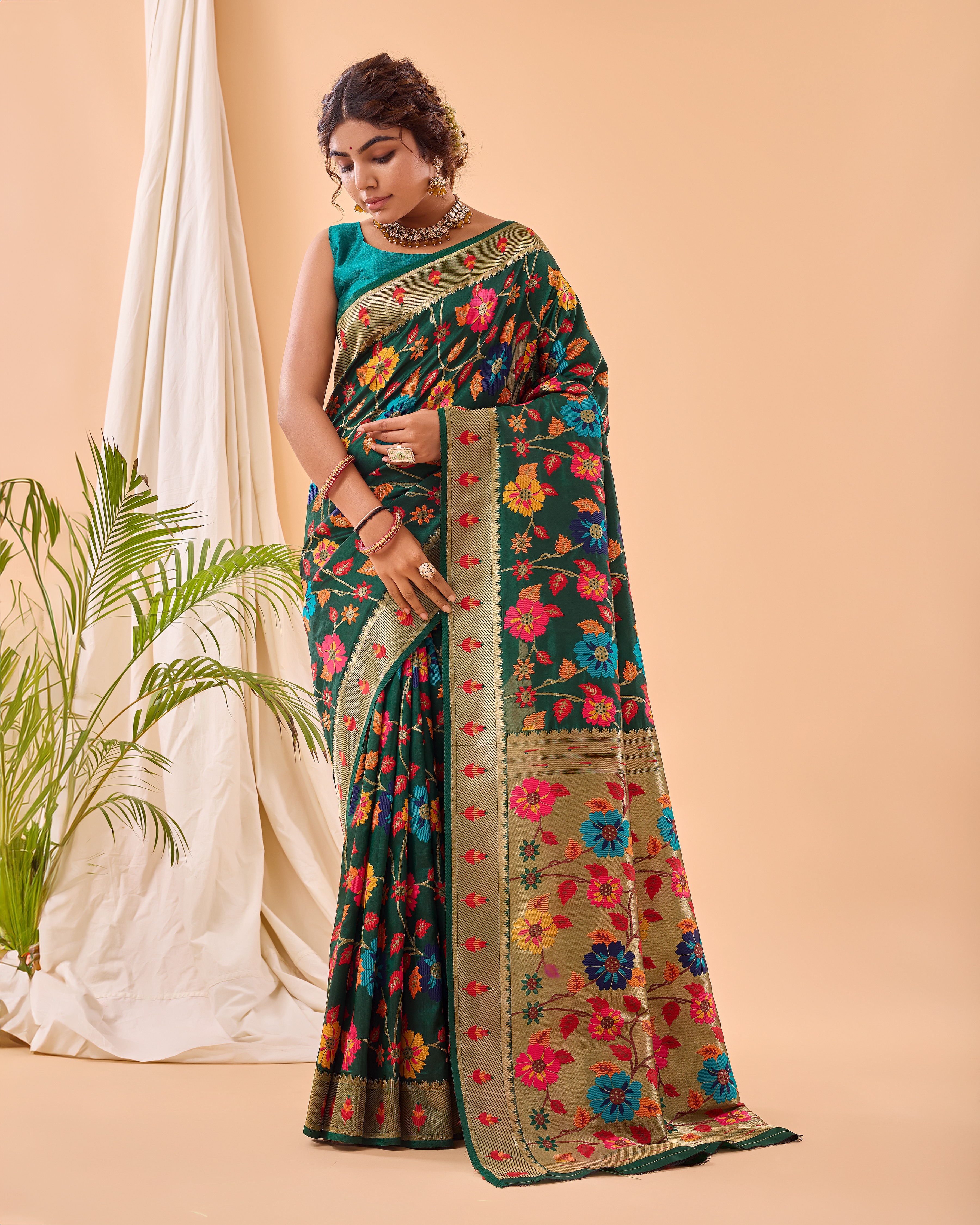 Tasarika Women Silk   Darkgreen Saree Radhika_Darkgreen 2