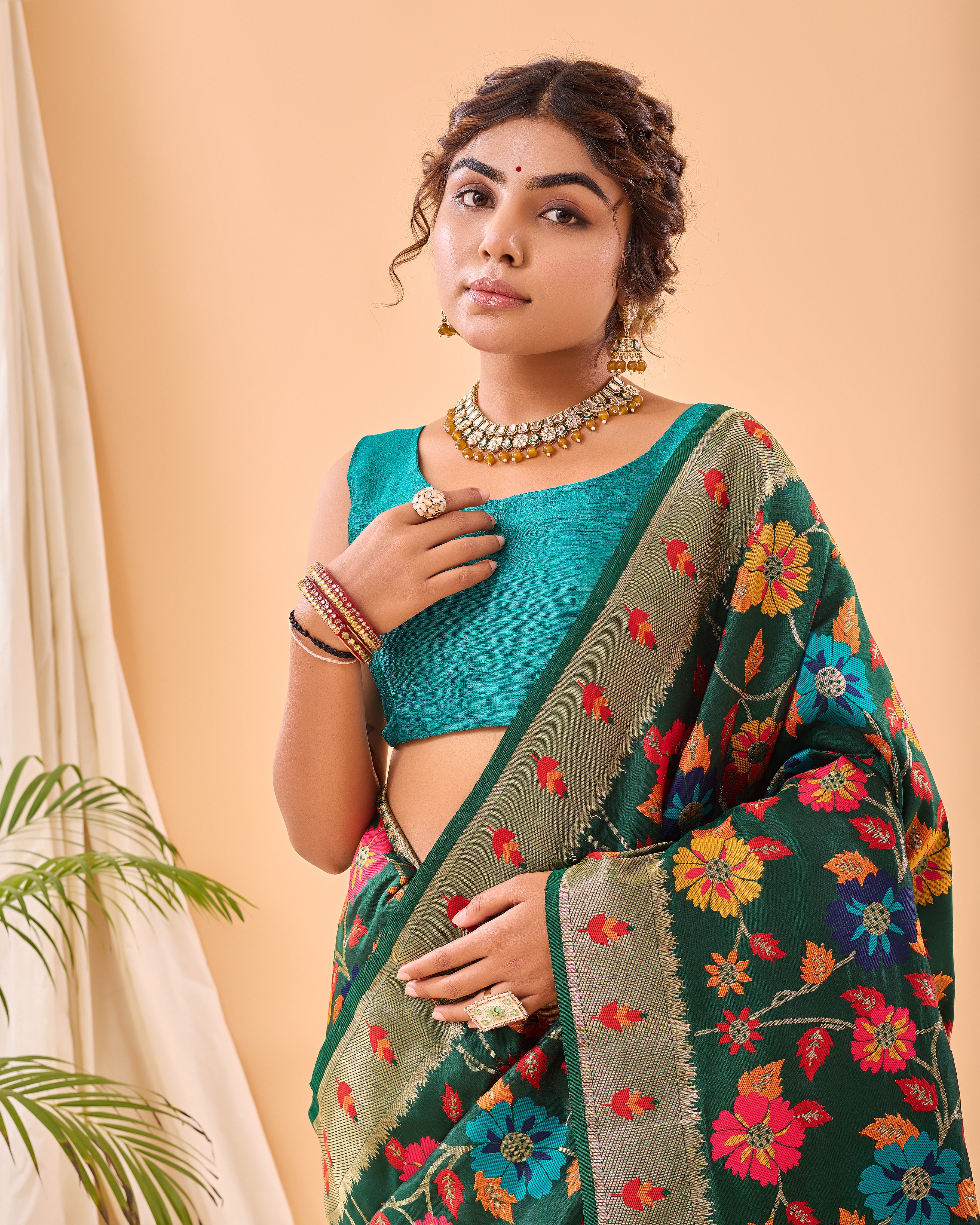 Tasarika Women Silk   Darkgreen Saree Radhika_Darkgreen 2