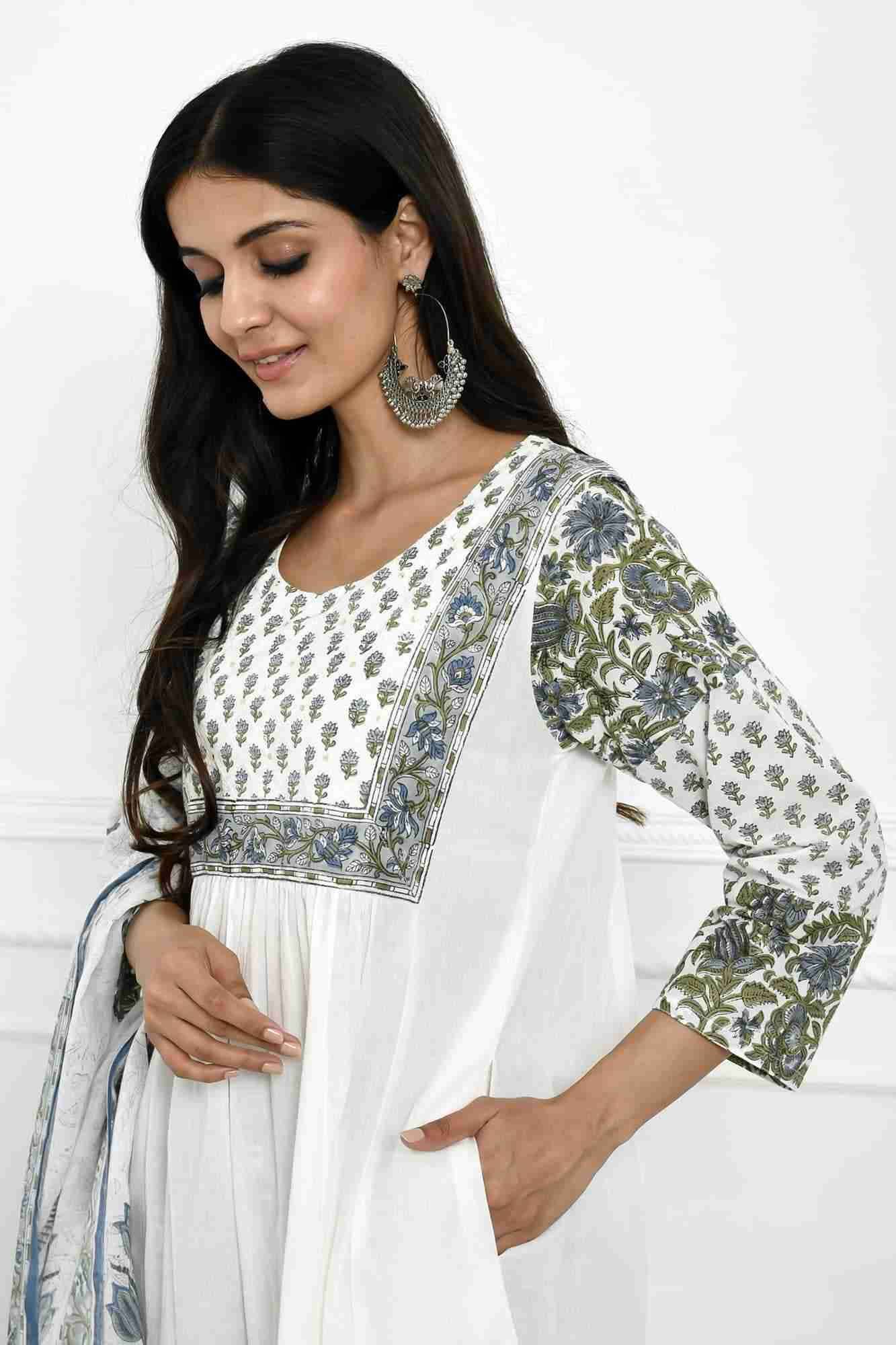 Naksh Solid White Gathered Kurta, Pants & Dupatta (Set of 3)