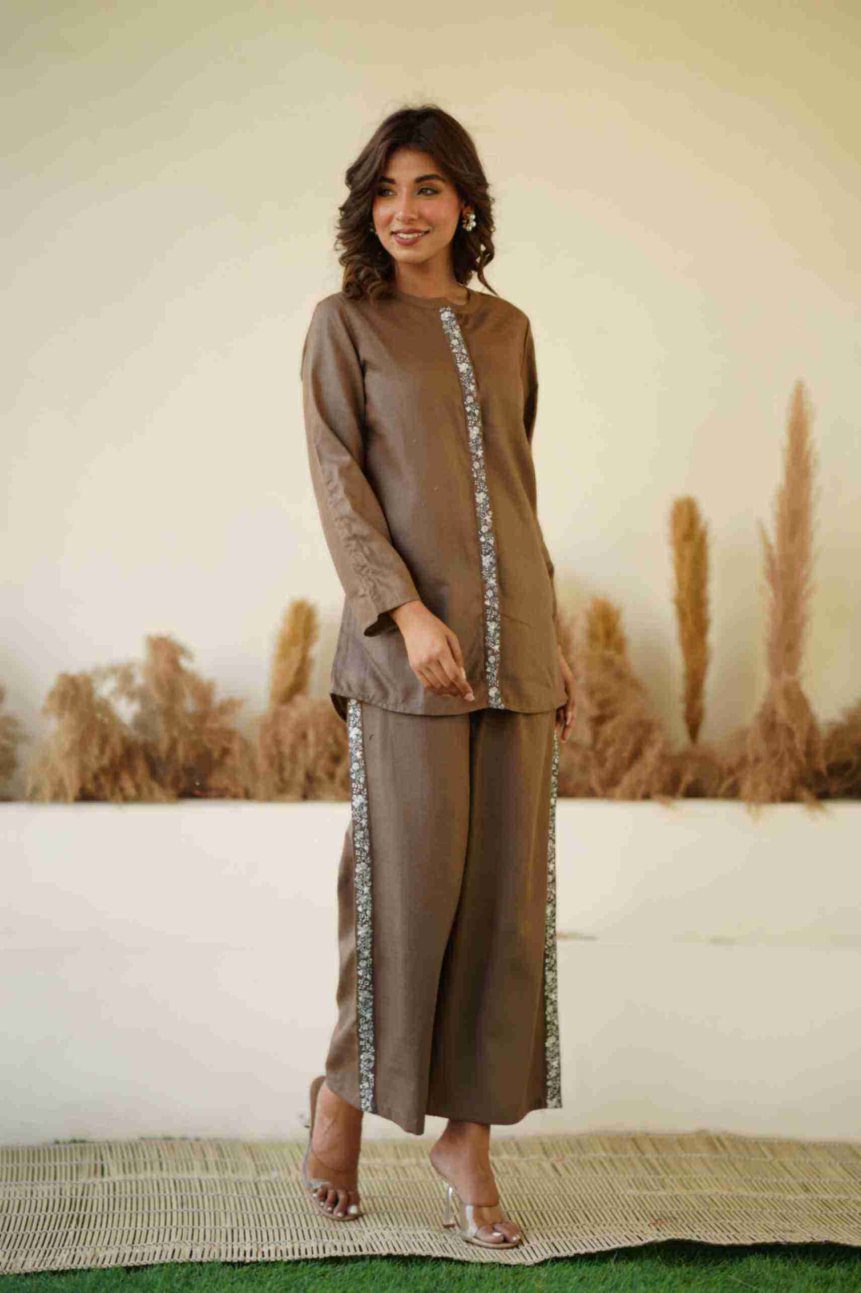 COTTON BLEND EMBRODIERED CO-ORD SET