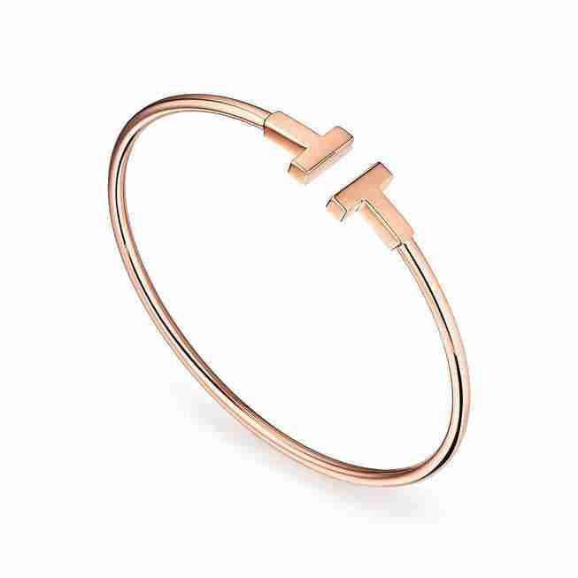 Tiffany T: Wire Bracelet