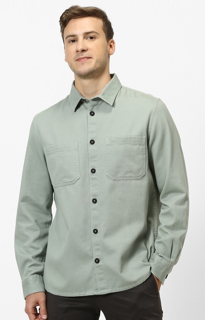 Men's Green Solid Casual Shirts