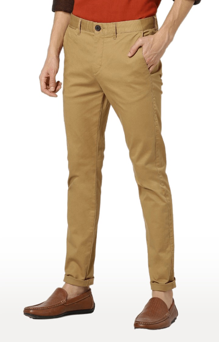 celio | Men's Brown Cotton Blend Solid Chinos 2