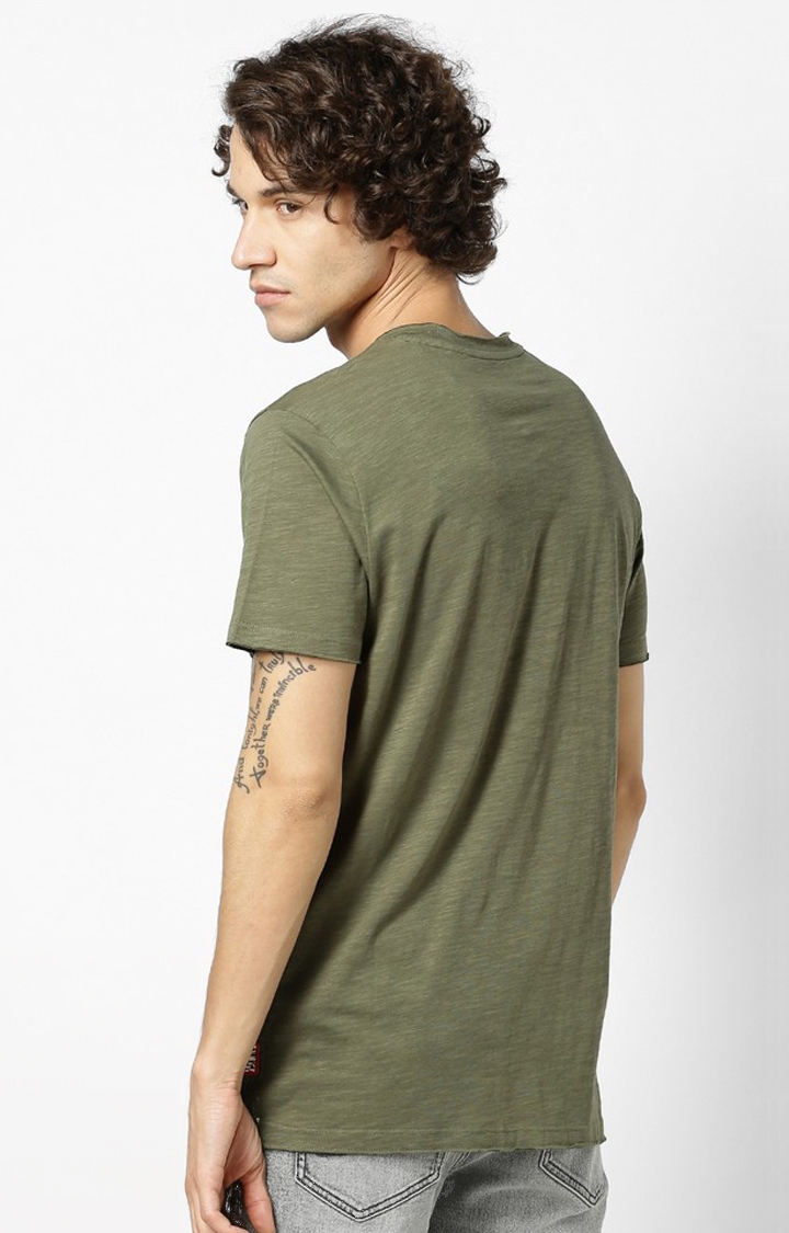 celio | Men's Green Solid Regular T-Shirts 2