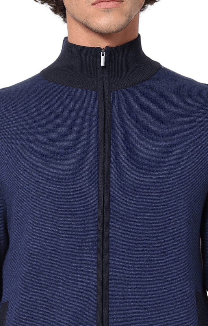 celio | Men's Blue Solid Sweaters 4