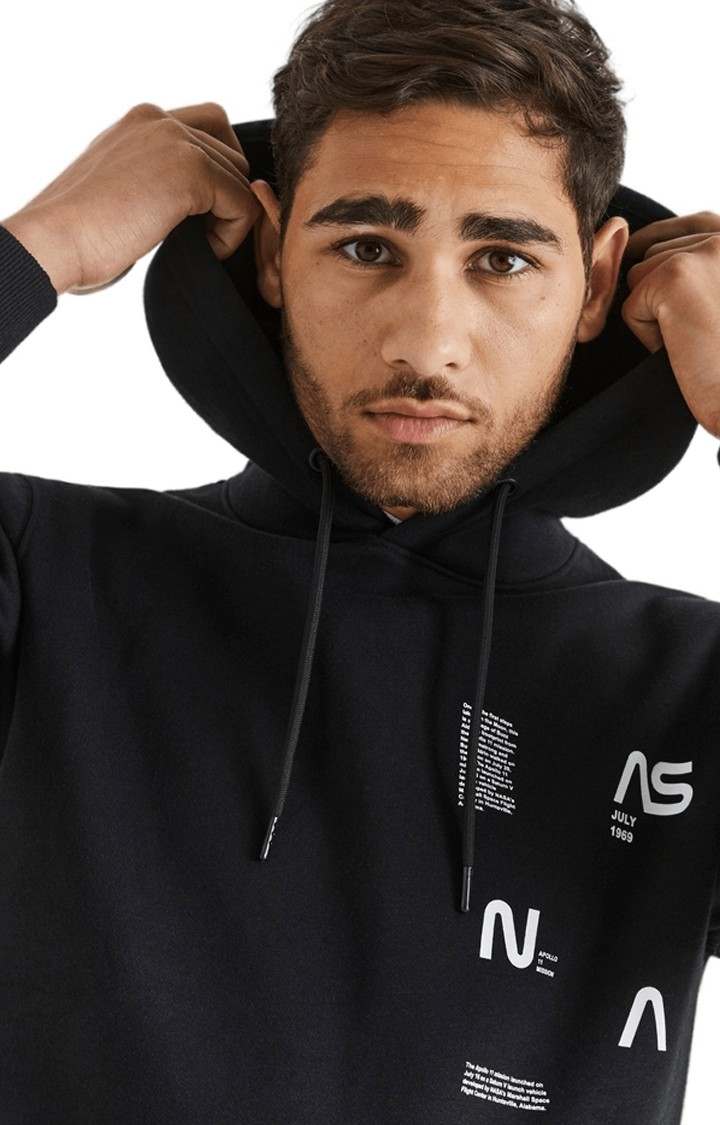 Men's Black Printed Hoodies