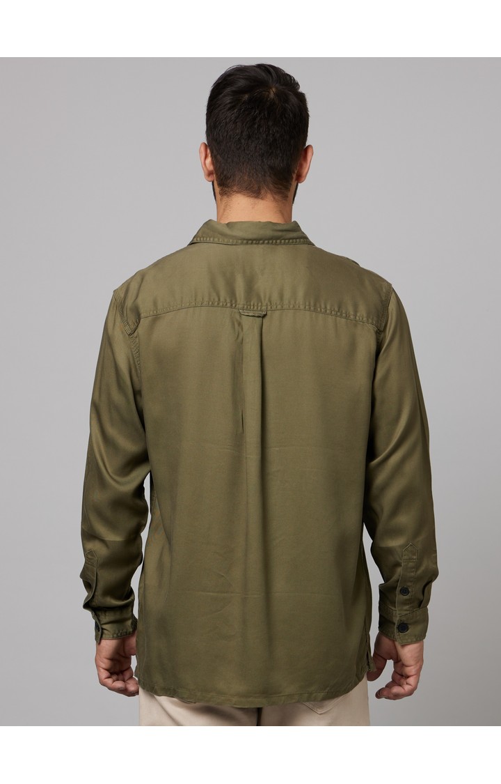 Men's Green Solid Casual Shirts