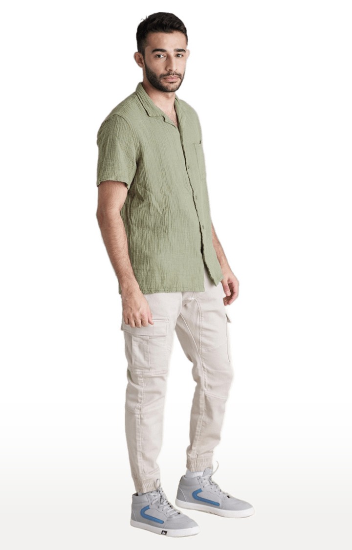 Men's Green Textured Casual Shirts