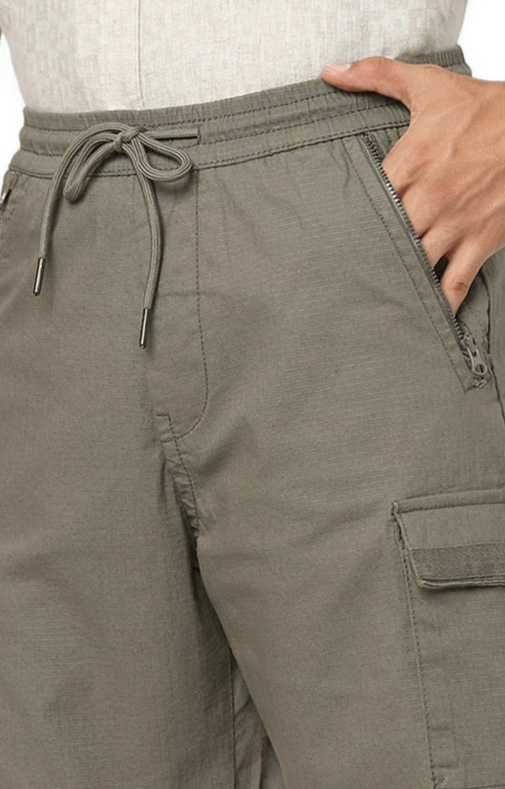 Men's Green Cotton Solid Shorts