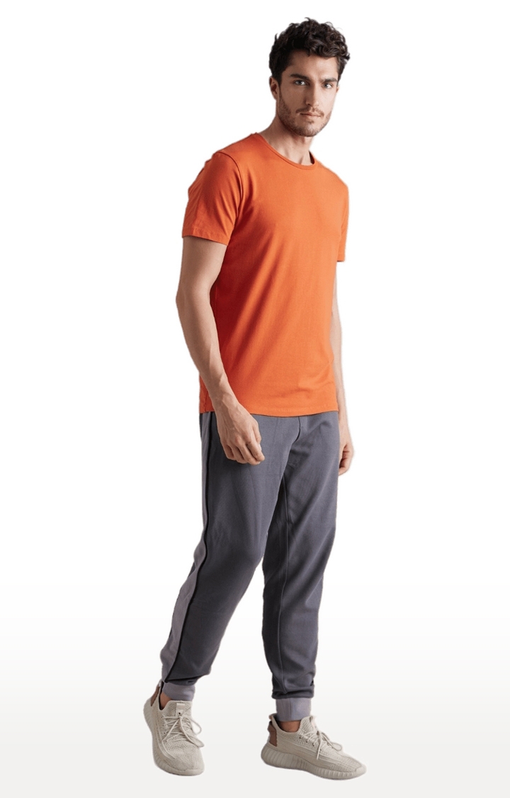 celio | Men's Orange Solid Regular T-Shirts 2