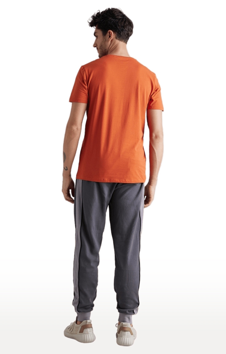 celio | Men's Orange Solid Regular T-Shirts 4