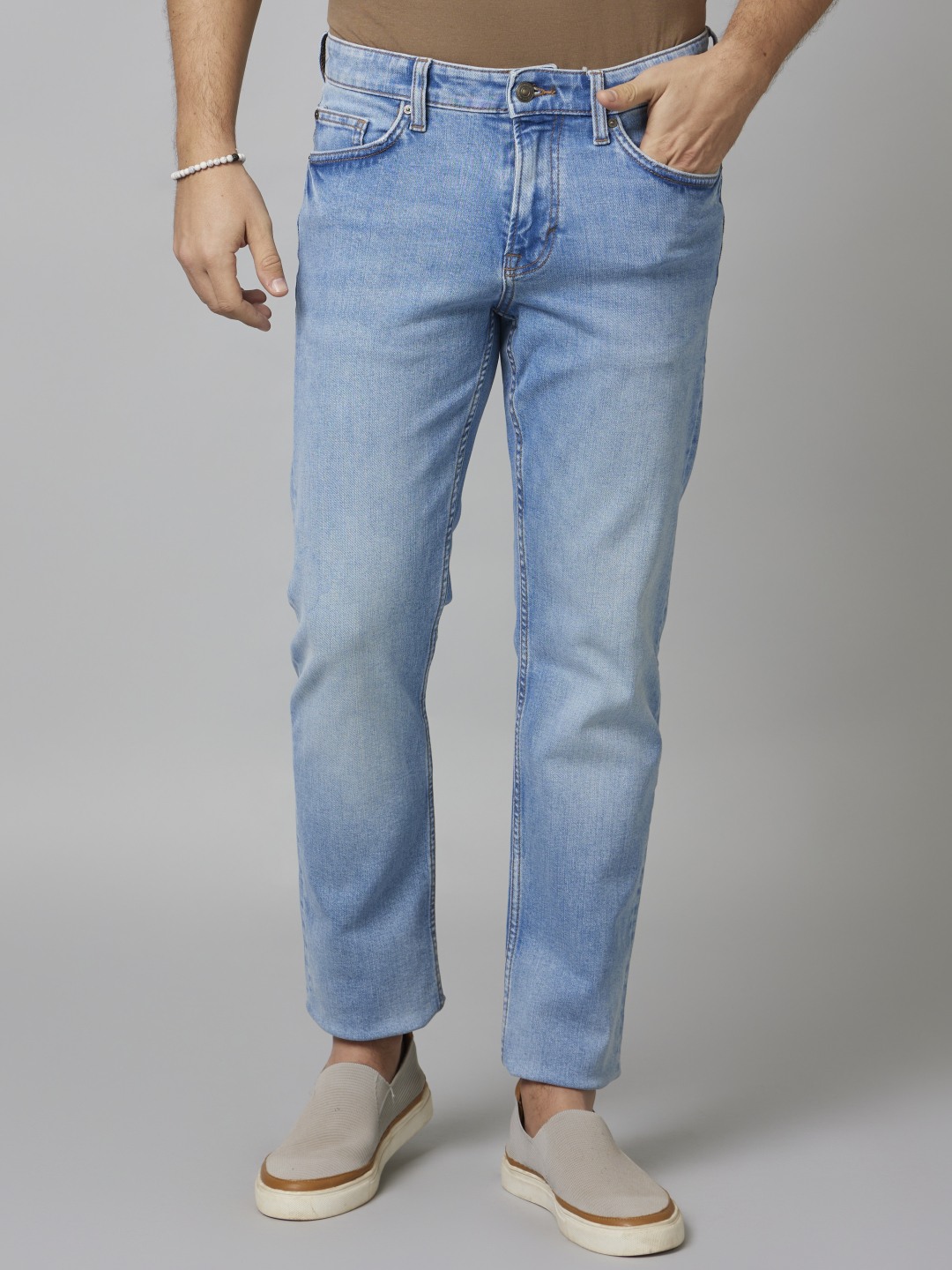 Men s Blue Cotton Blend Solid Regular Jeans