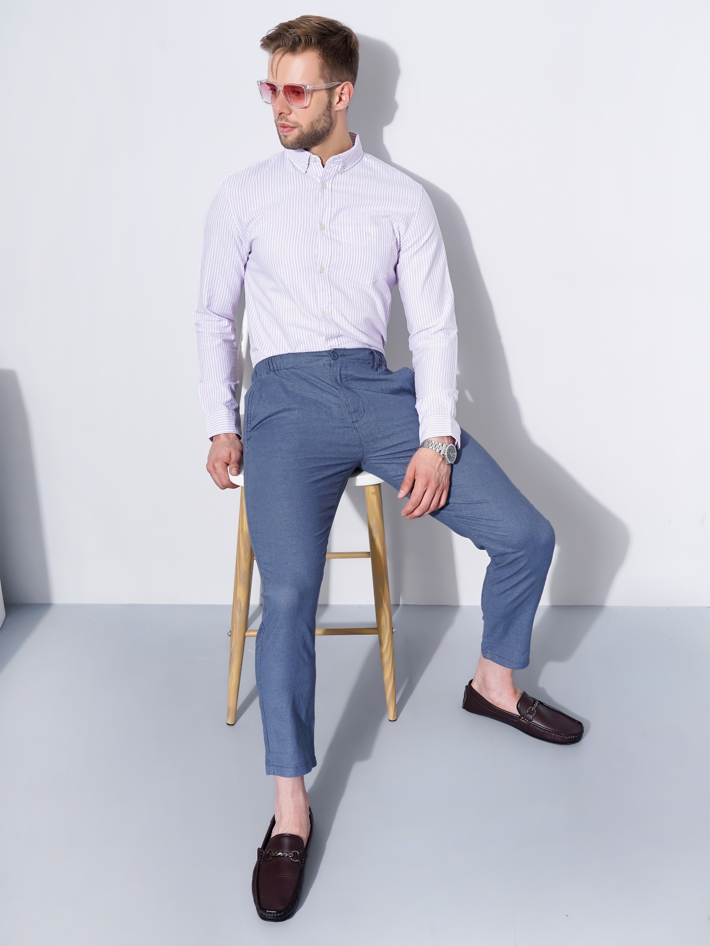 Men's Blue Blended Solid Trousers