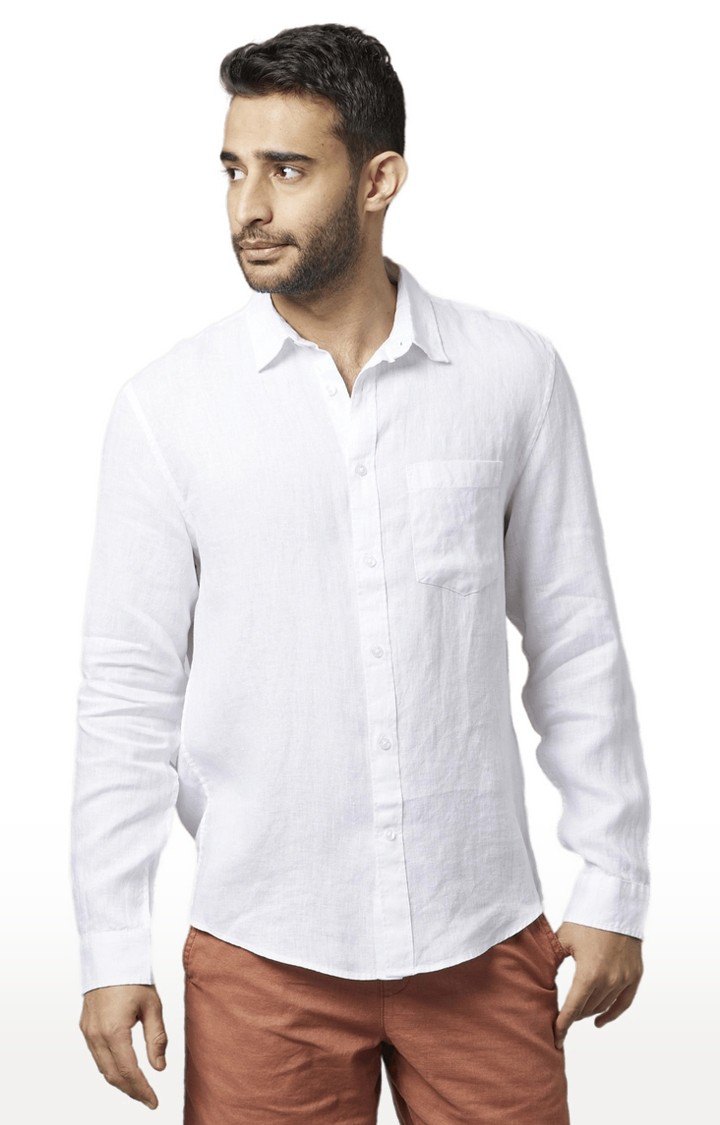 Men's White Solid Casual Shirts