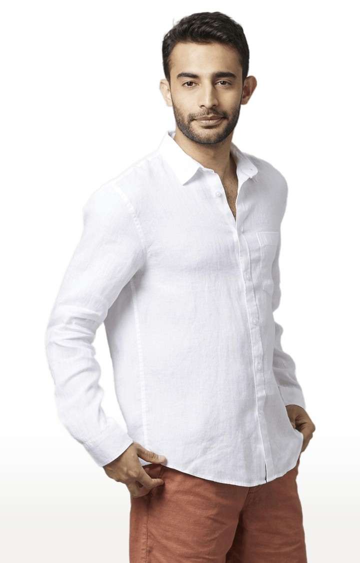 Men's White Solid Casual Shirts