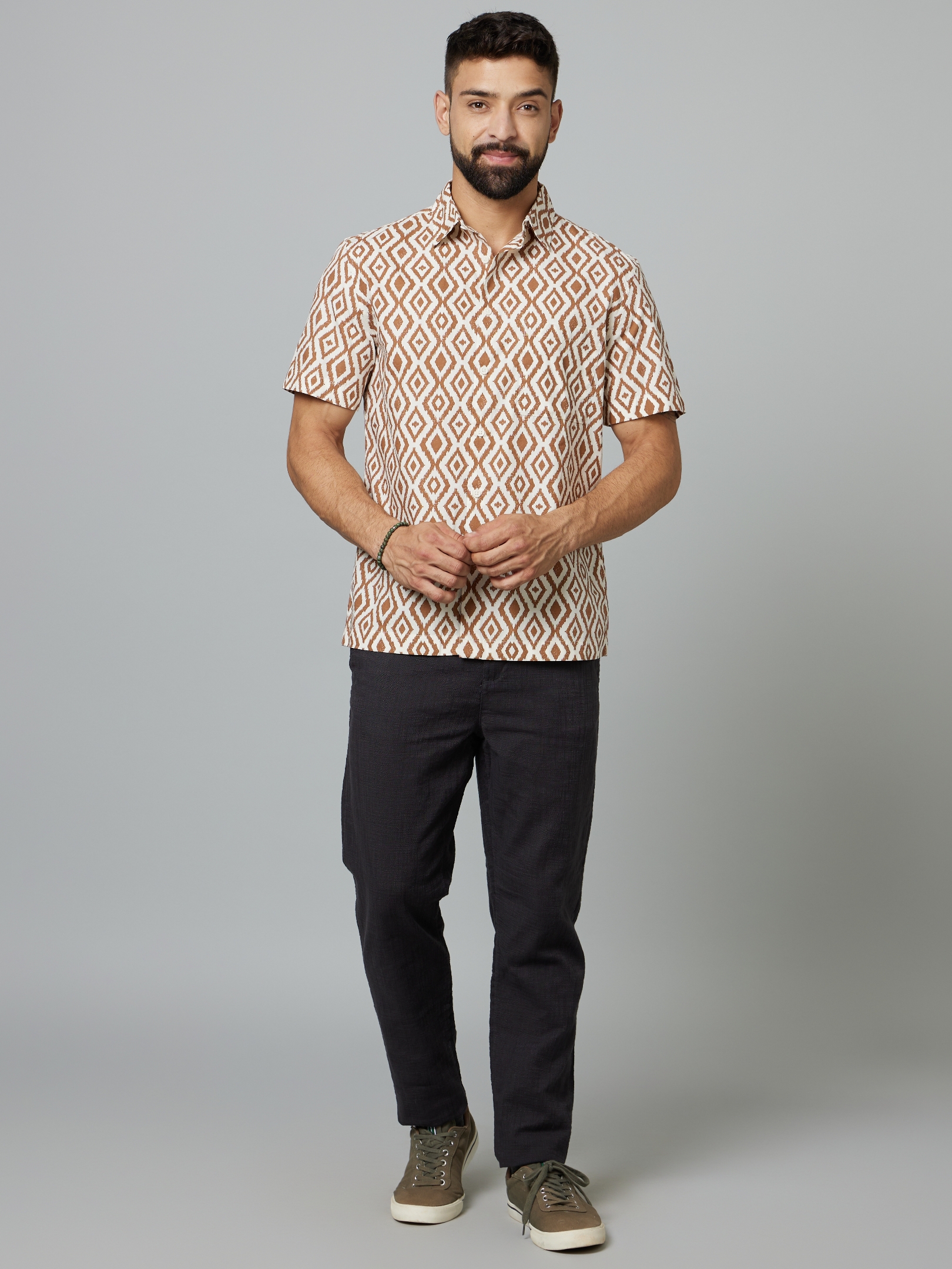 Men's Brown Geometrical Casual Shirts